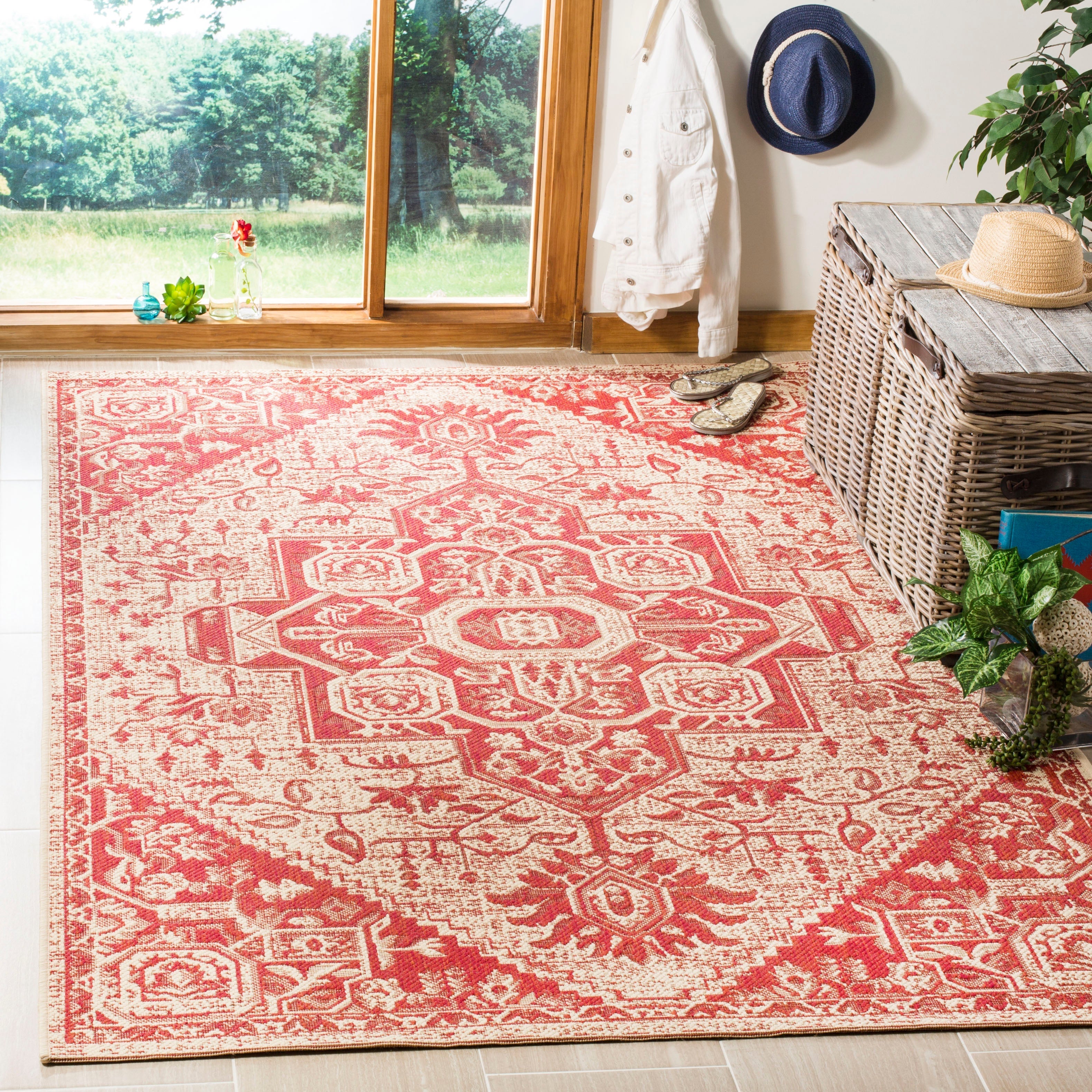 Beach House 138 Rug | Safavieh - BHS138 - Red / Cream