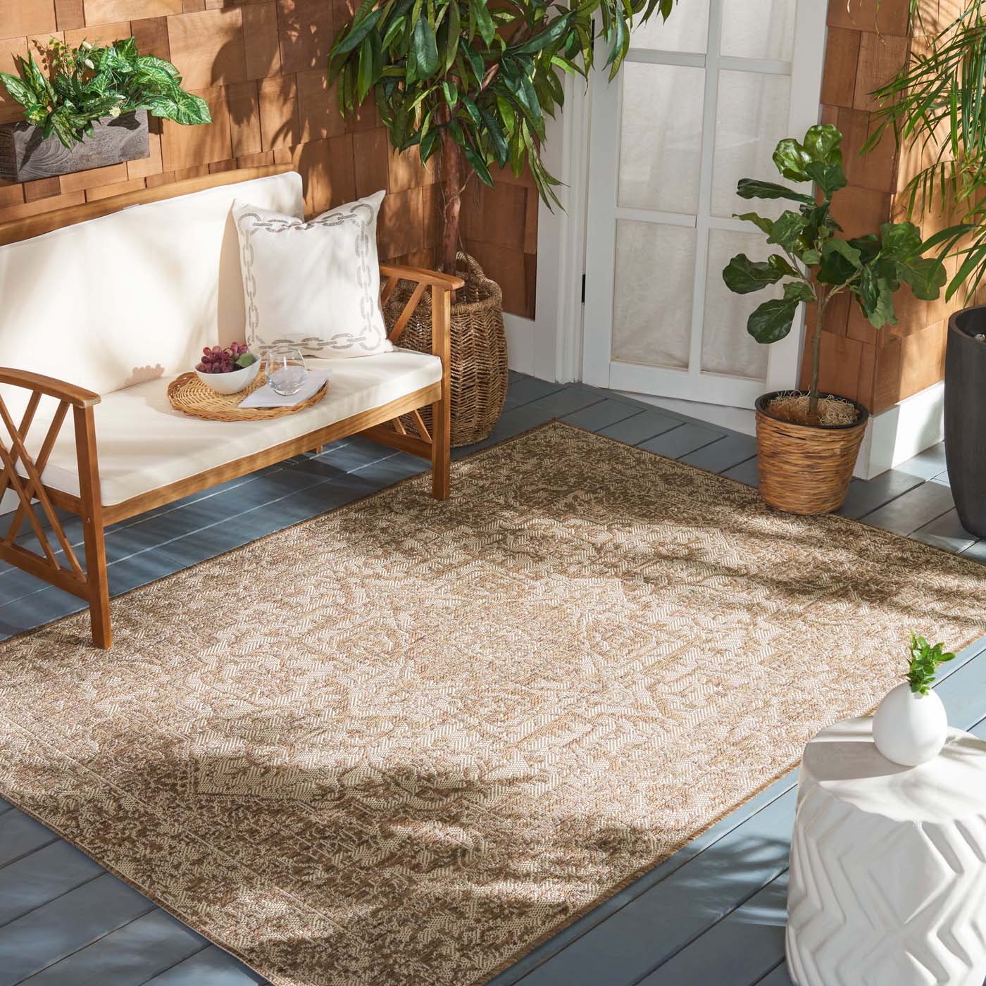 Beach House 139 Rug | Safavieh - BHS139 - Cream / Beige