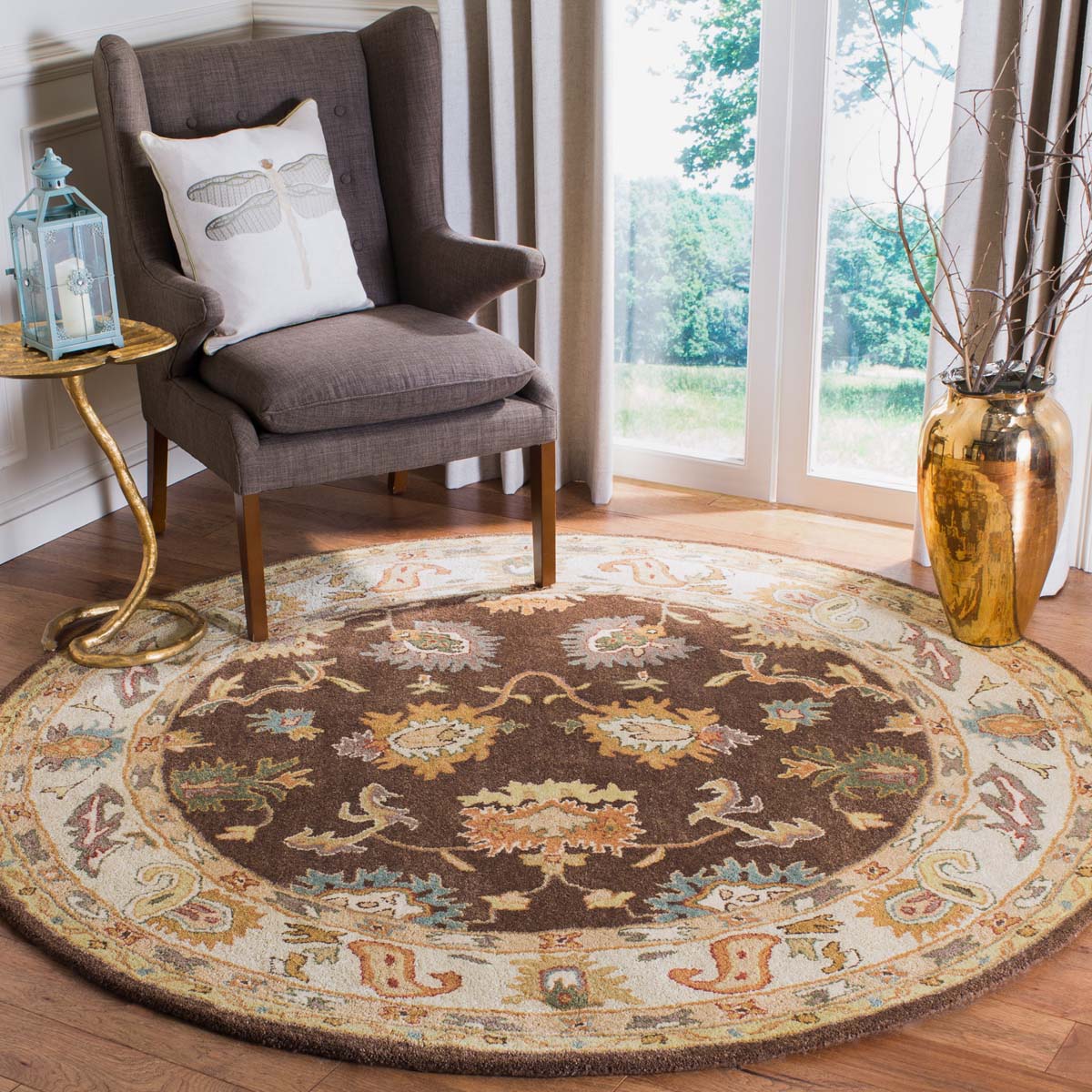 Bergama Rug | Safavieh -  BRG136B - Brown / Ivory