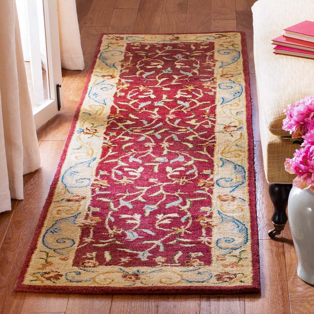 Bergama Rug | Safavieh -  BRG164A - Red / Dark Beig