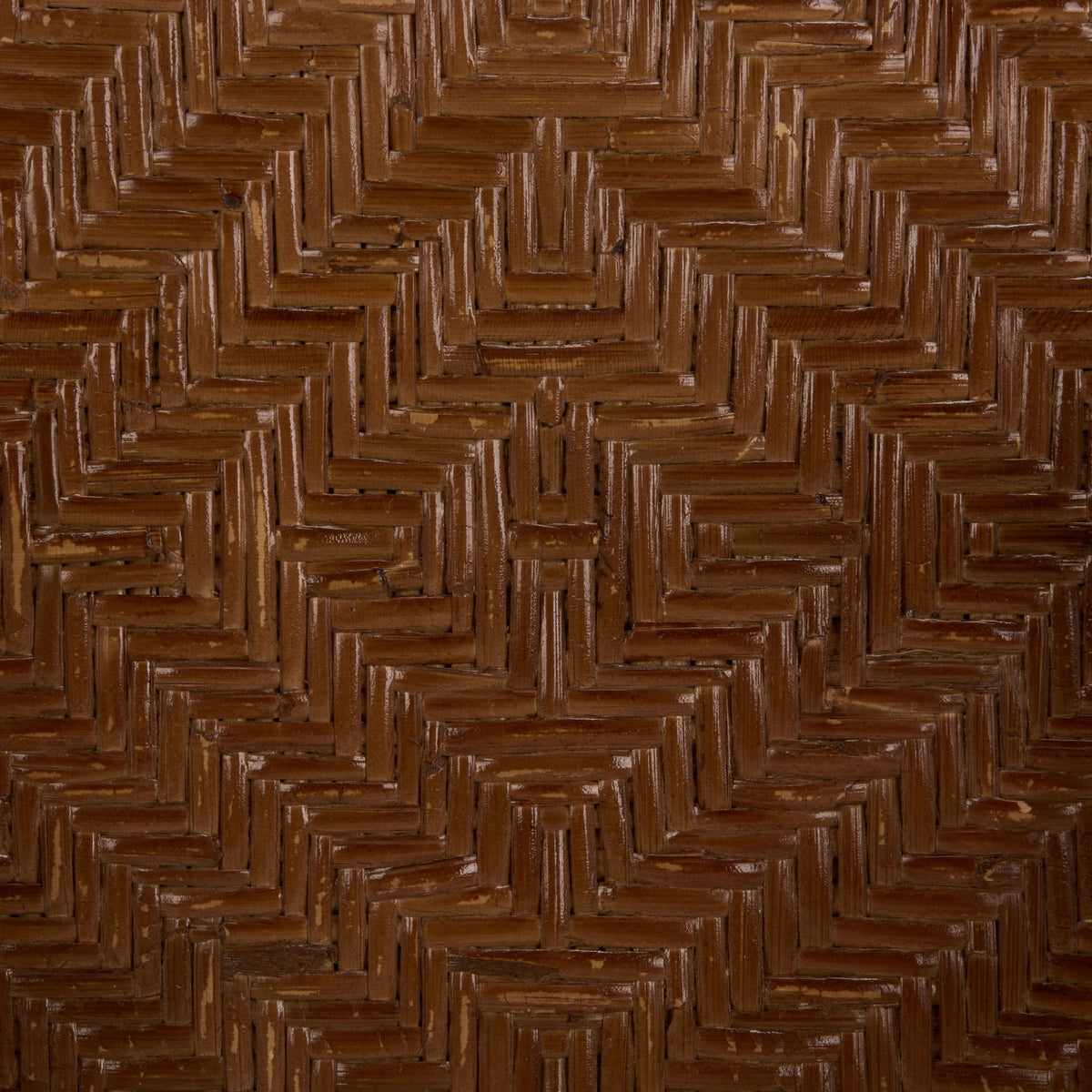 BROWN / WHITE
