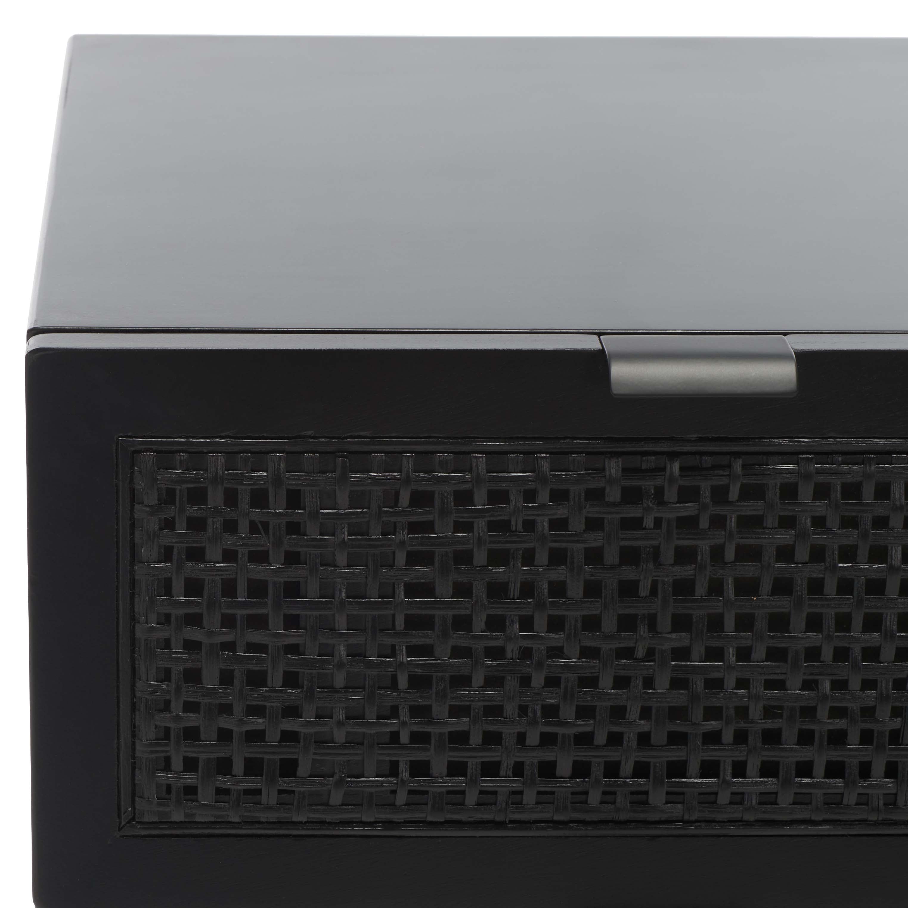 Baisley 3 Drawer Rattan Chest | Safavieh - CHS5000 - Black