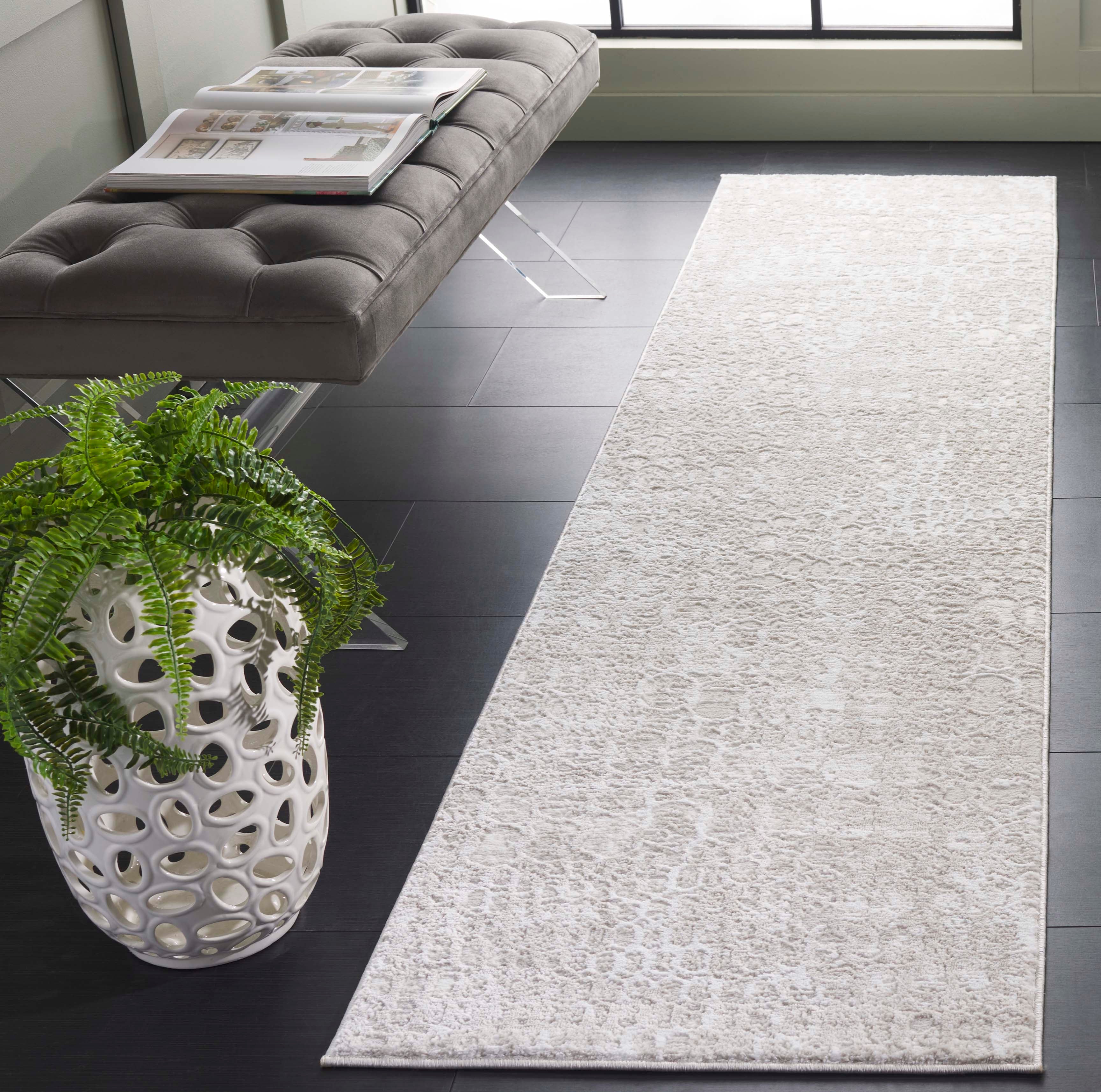 Ivory / Taupe