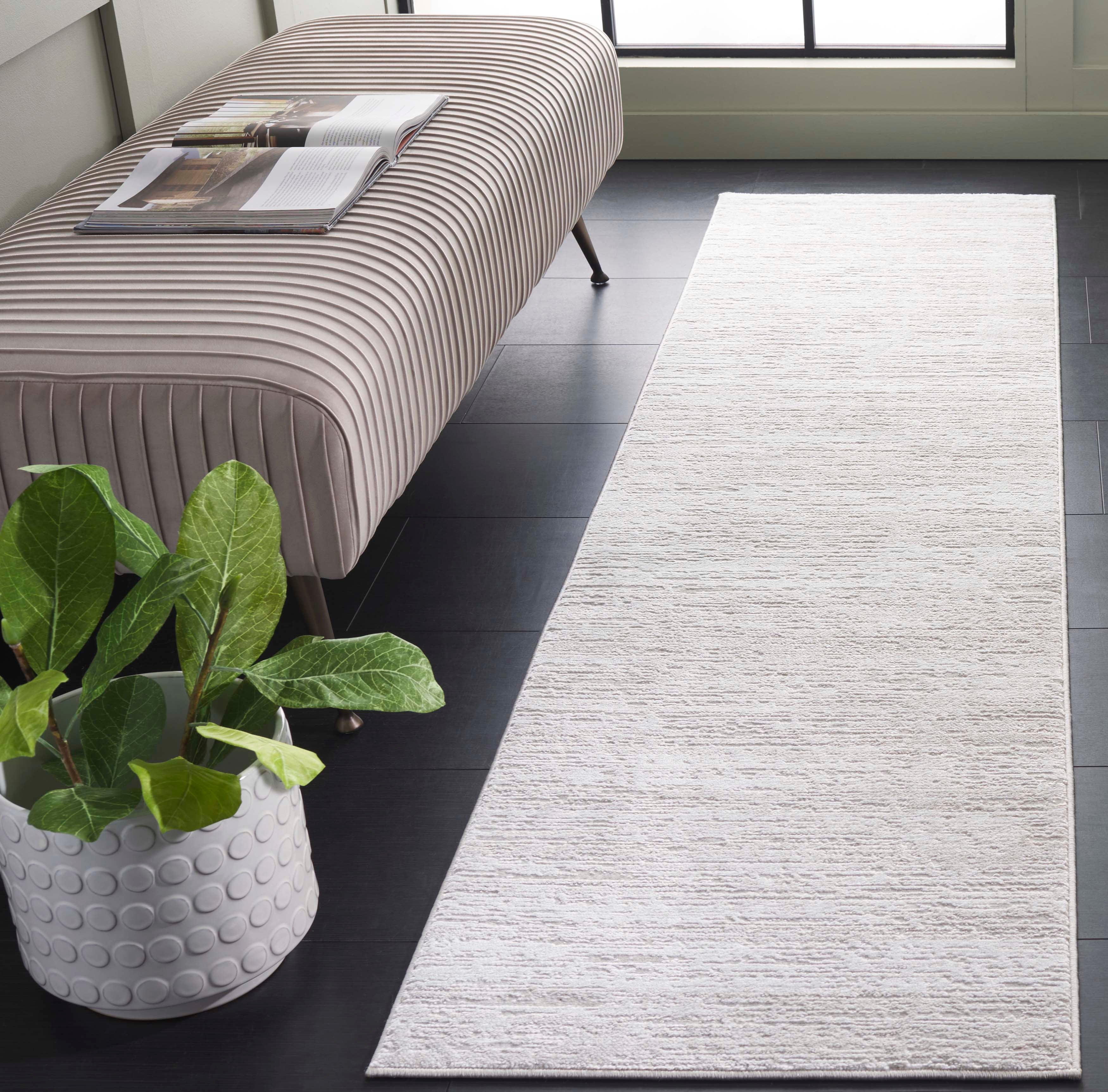 Ivory / Taupe