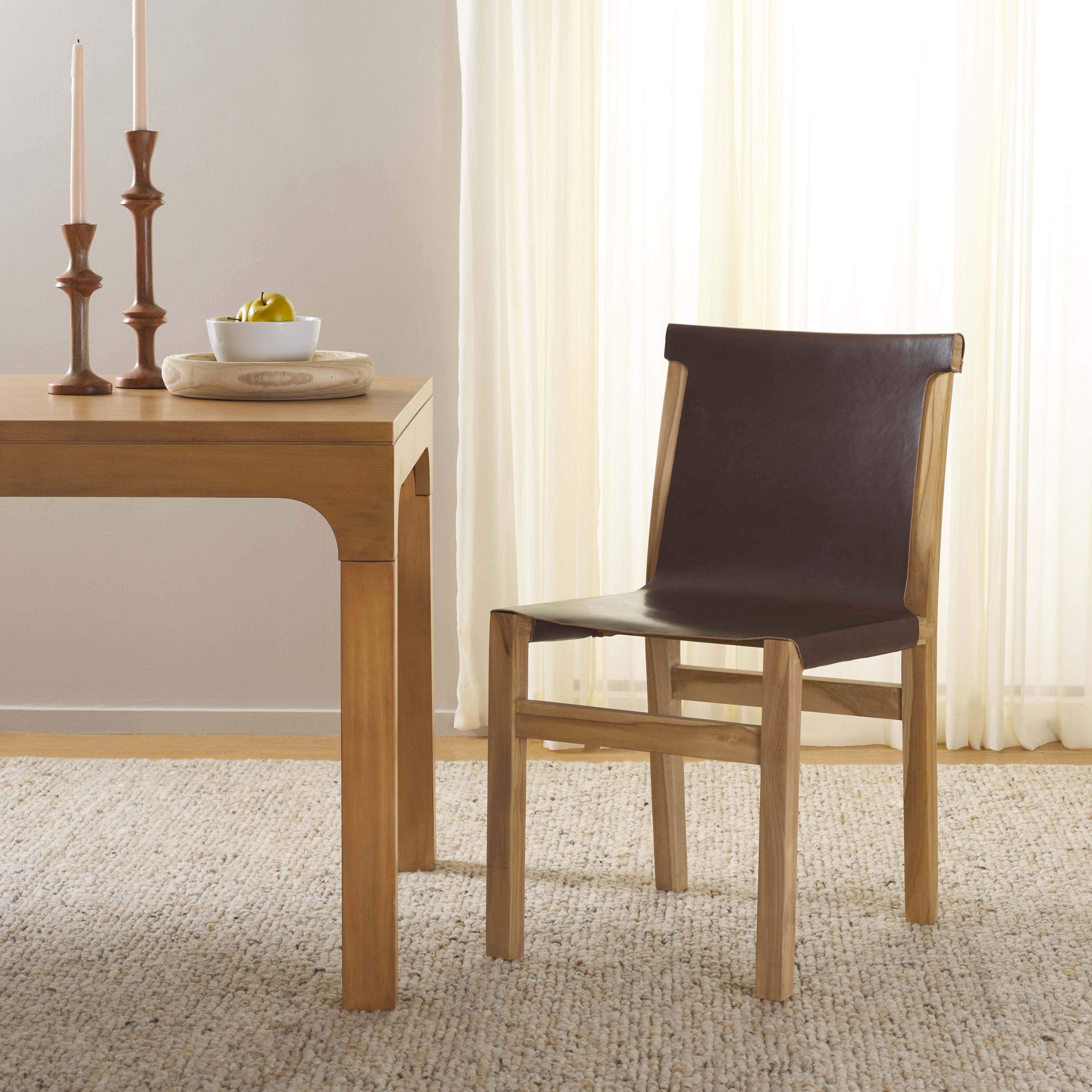 Arian Dining Chair | Safavieh - DCH1209