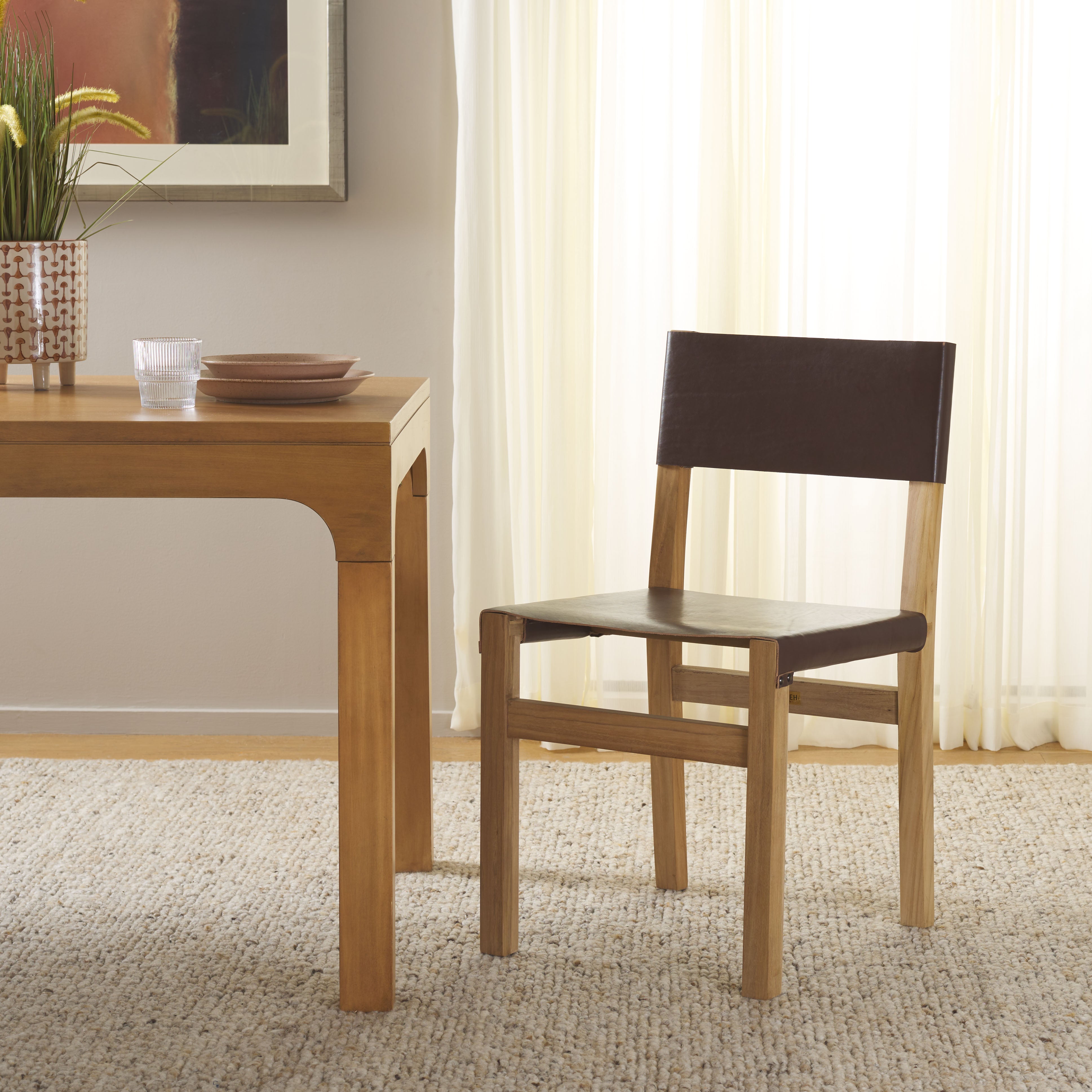 Romee Dining Chair | Safavieh - DCH1210