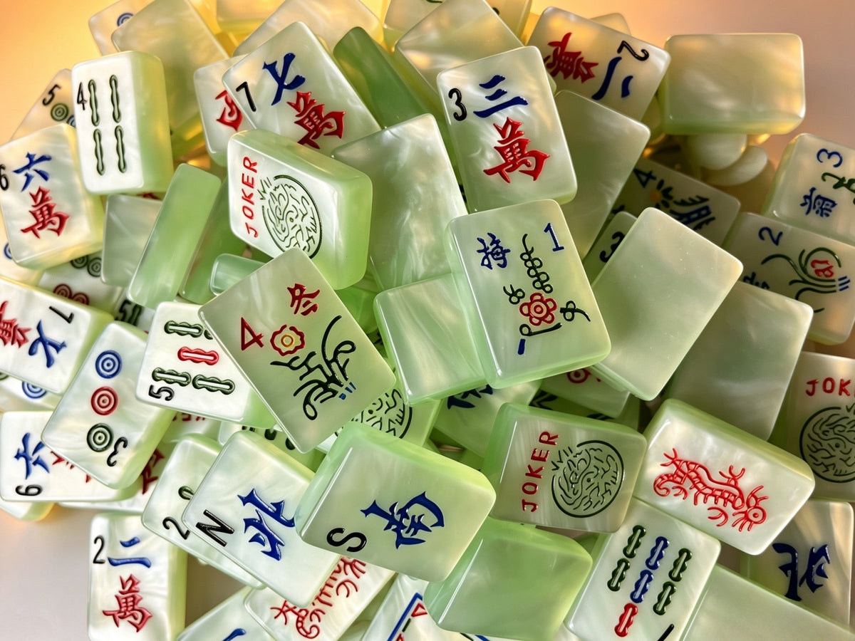 Classic Jade Mist Mahjong Tile Set