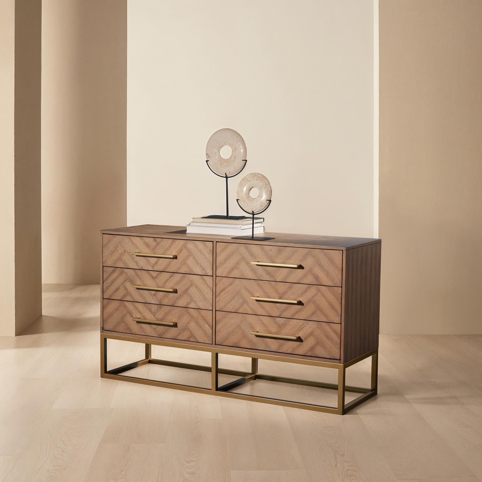 RUSTIC OAK / GOLD