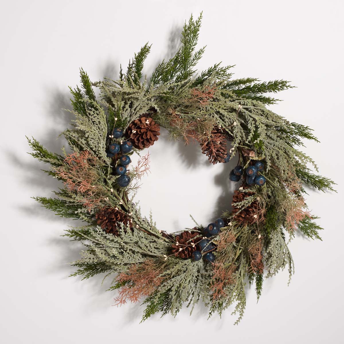 Faux 24 Pine Wreath | Safavieh - FXP1094 - Green / Blue