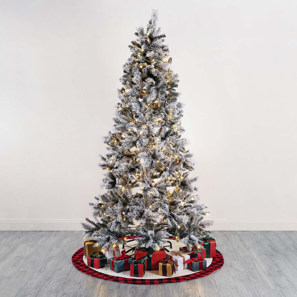 7.5 Ft Pre-Lit Artificial Christmas Tree | Safavieh - FXP2016 - White / Green