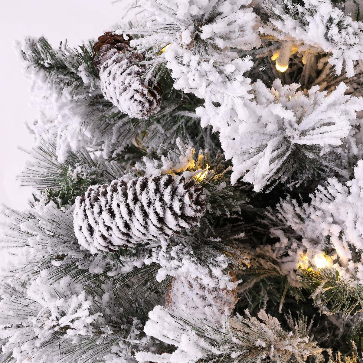 5.5 Ft Pre-Lit Artificial Christmas Tree | Safavieh - FXP2019 - White / Green