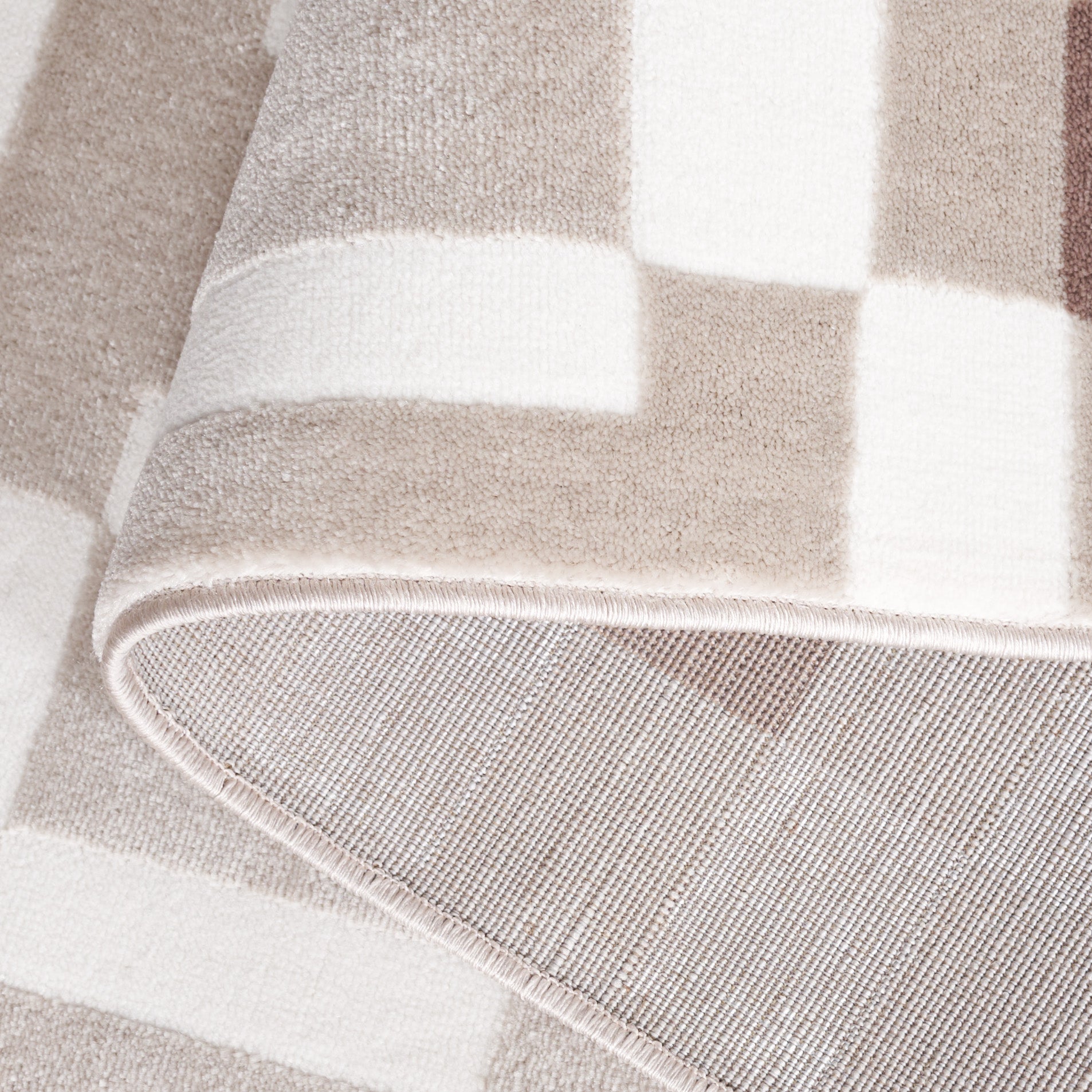 Ivory / Beige