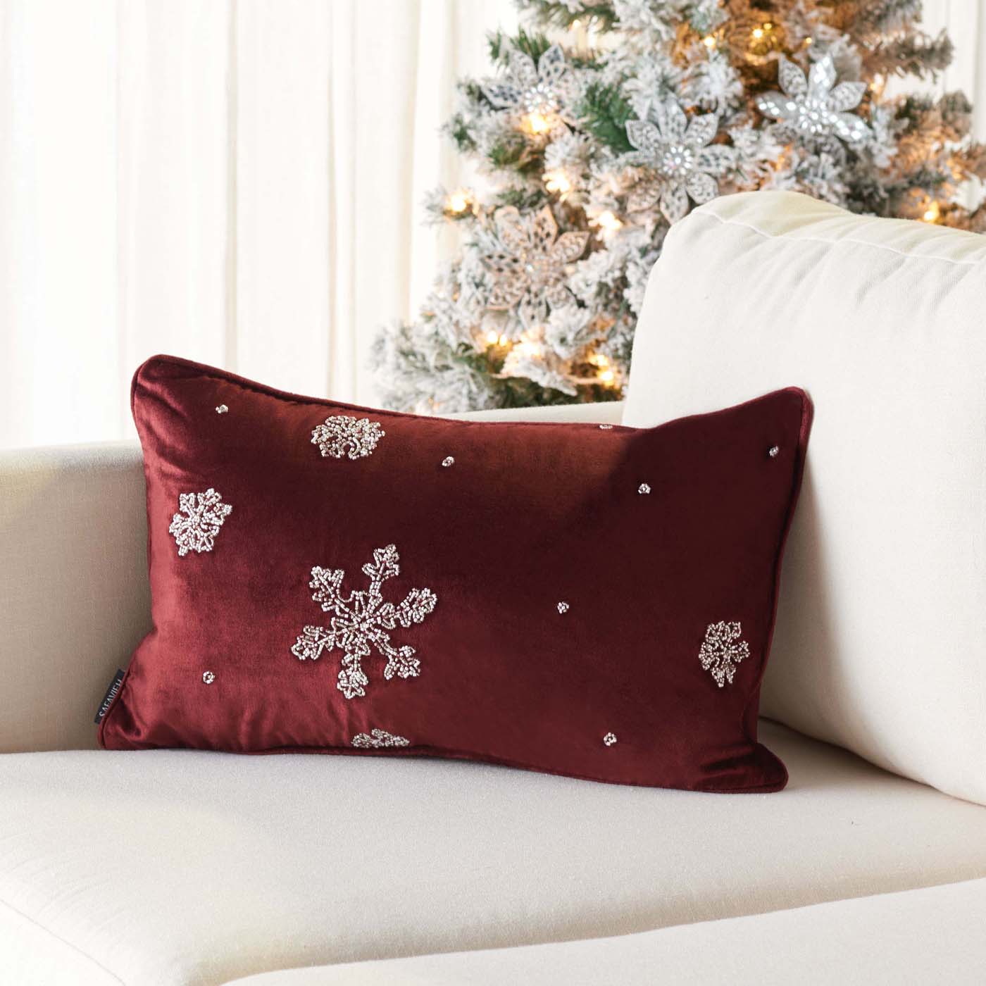 Falling Snow Pillow | Safavieh - HOL4013 - Maroon