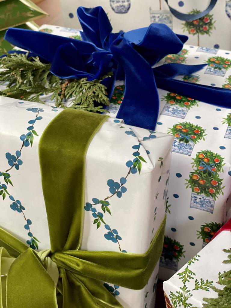 Festive Holiday Wrapping Paper Pack 2