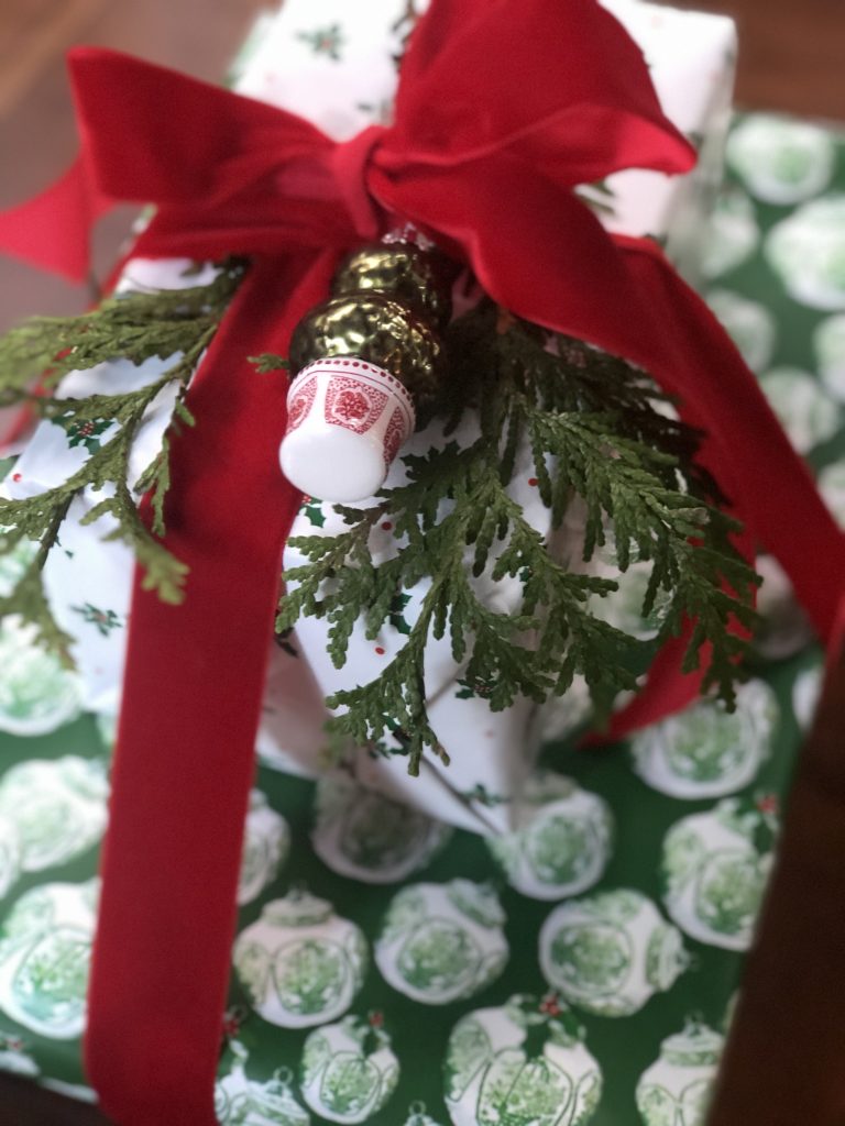 Red Topiary Gift Topper