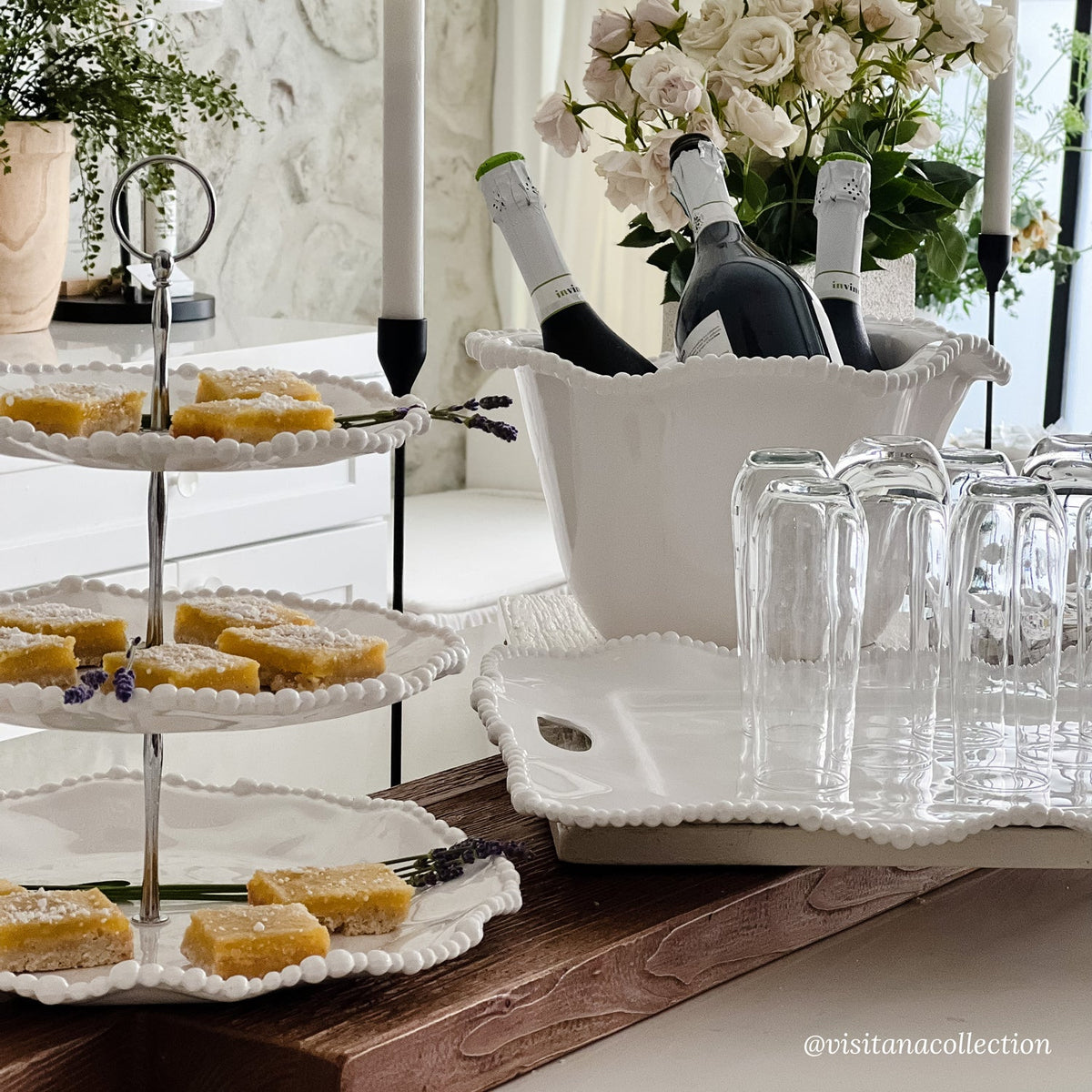 VIDA Alegria Rectangular Tray with Handles (White)