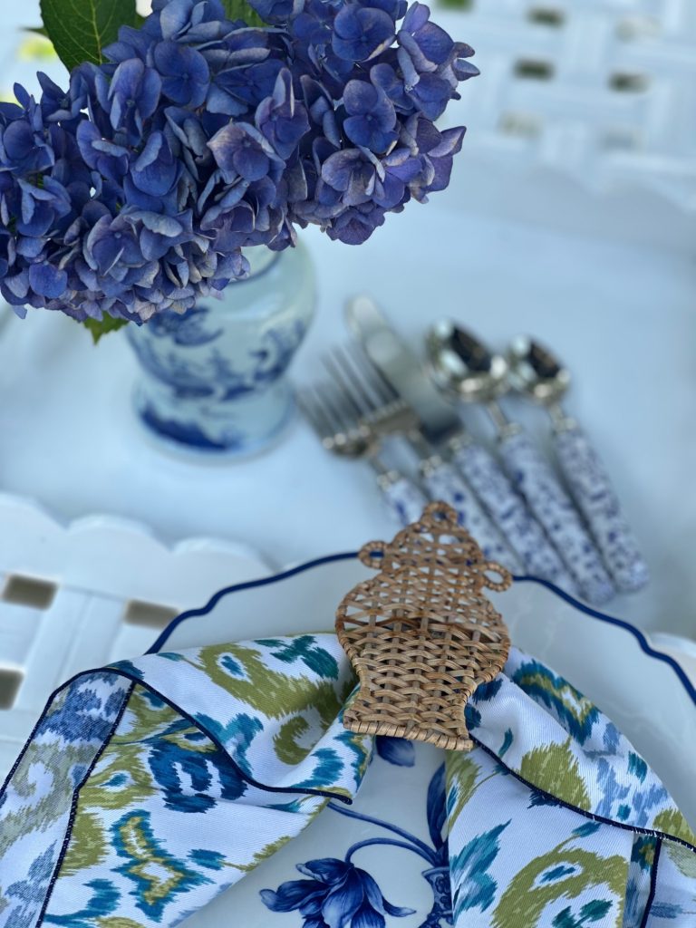 Wicker Ginger Jar Napkin Ring
