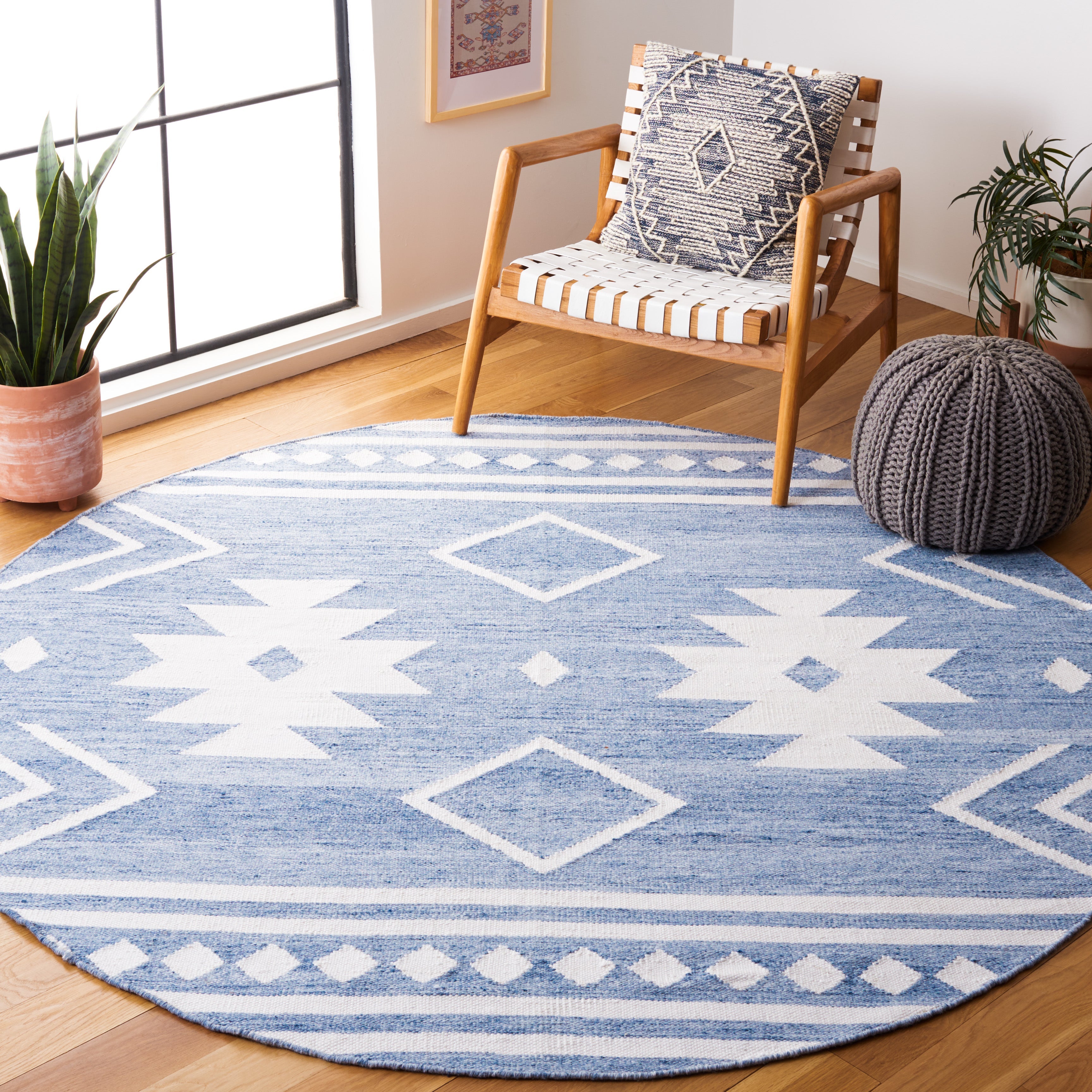 BLUE / IVORY