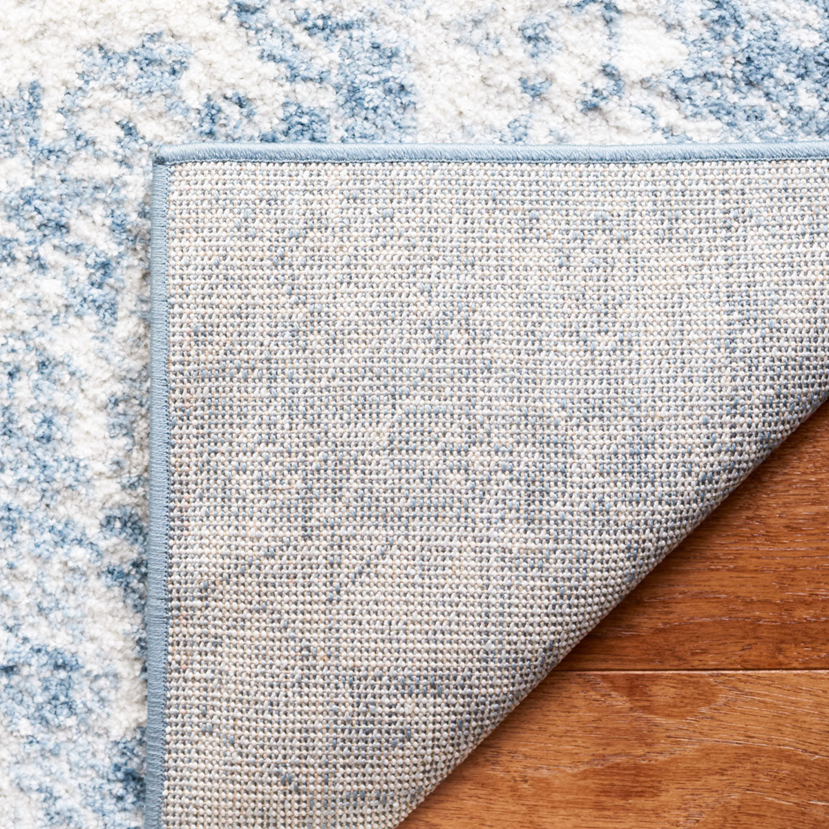 Layla Rug | Safavieh - LAY100A - Ivory Grey / Blue