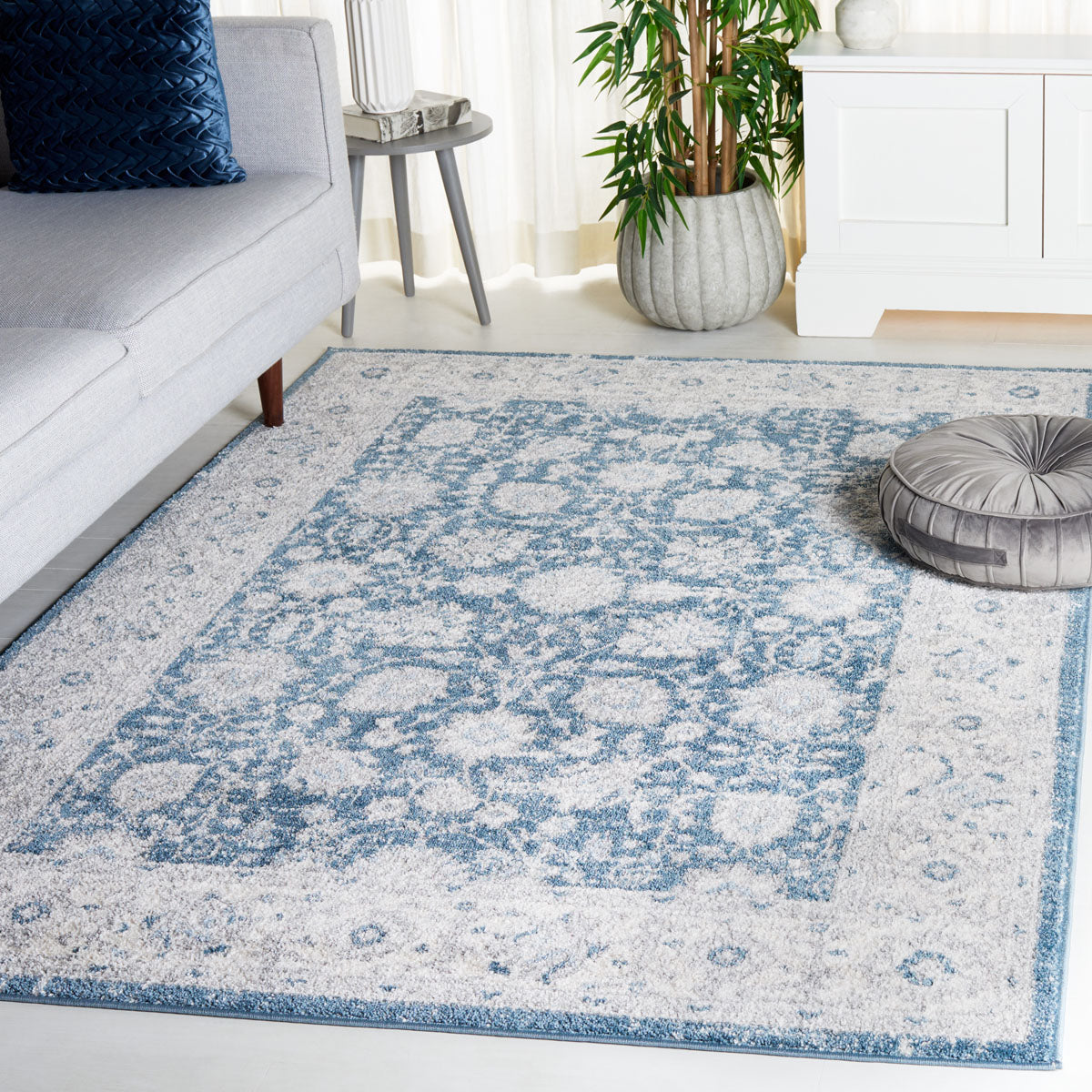 Layla Rug | Safavieh - LAY101M - Blue / Ivory Grey