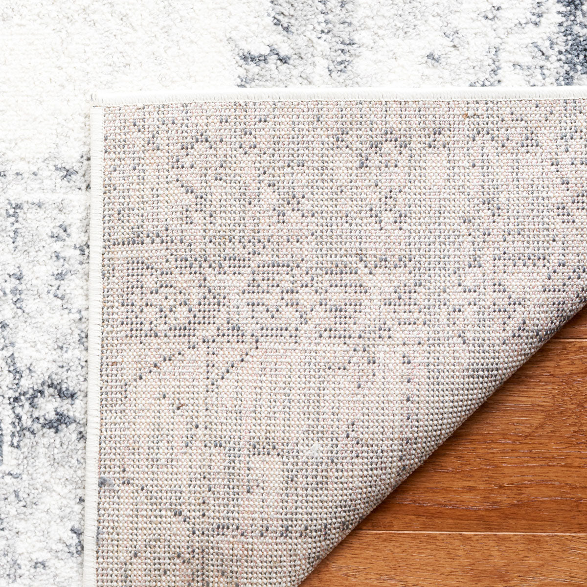 Layla Rug | Safavieh - LAY104A-9 - Ivory Grey / Charcoal