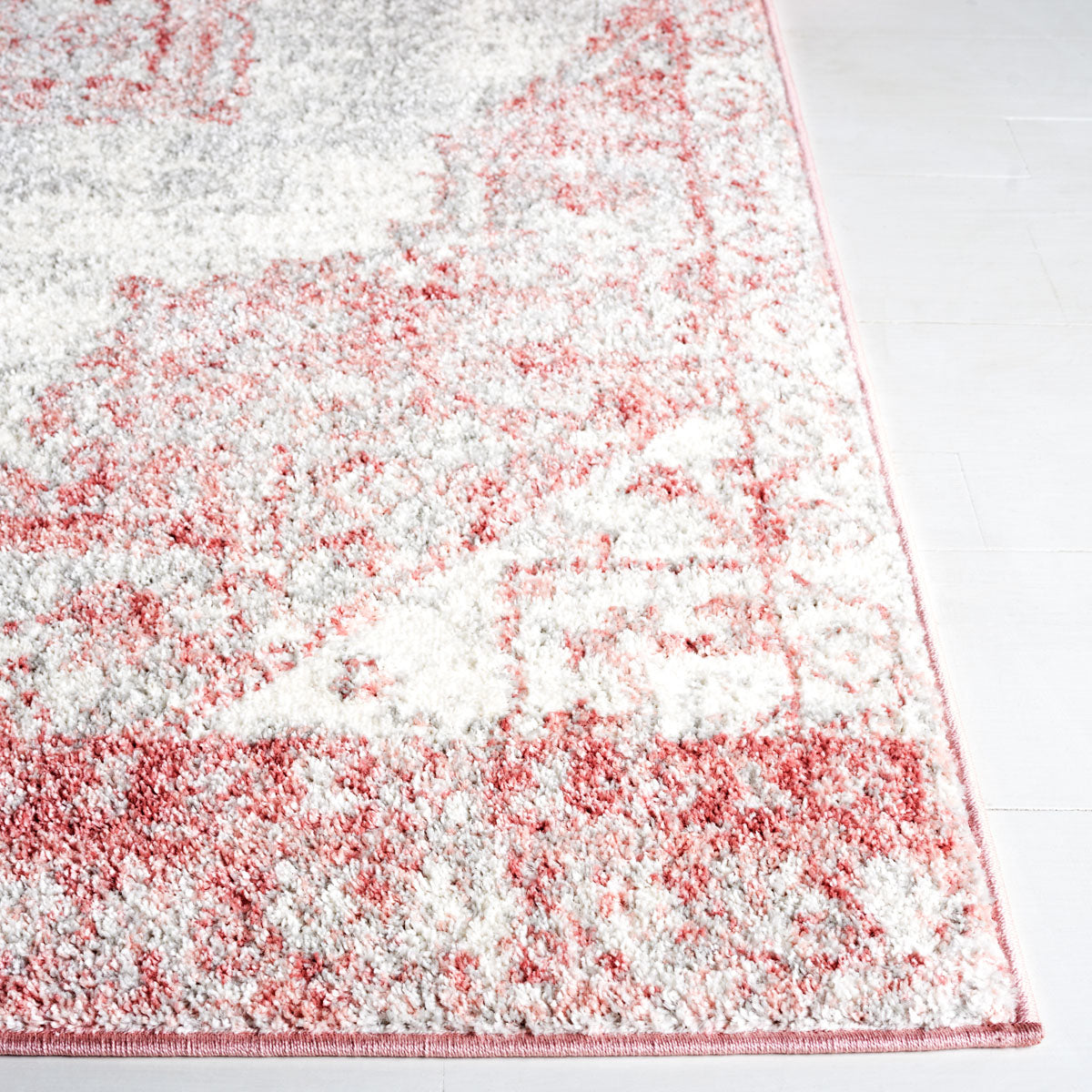 Layla Rug | Safavieh - LAY104U - Ivory Grey / Pink