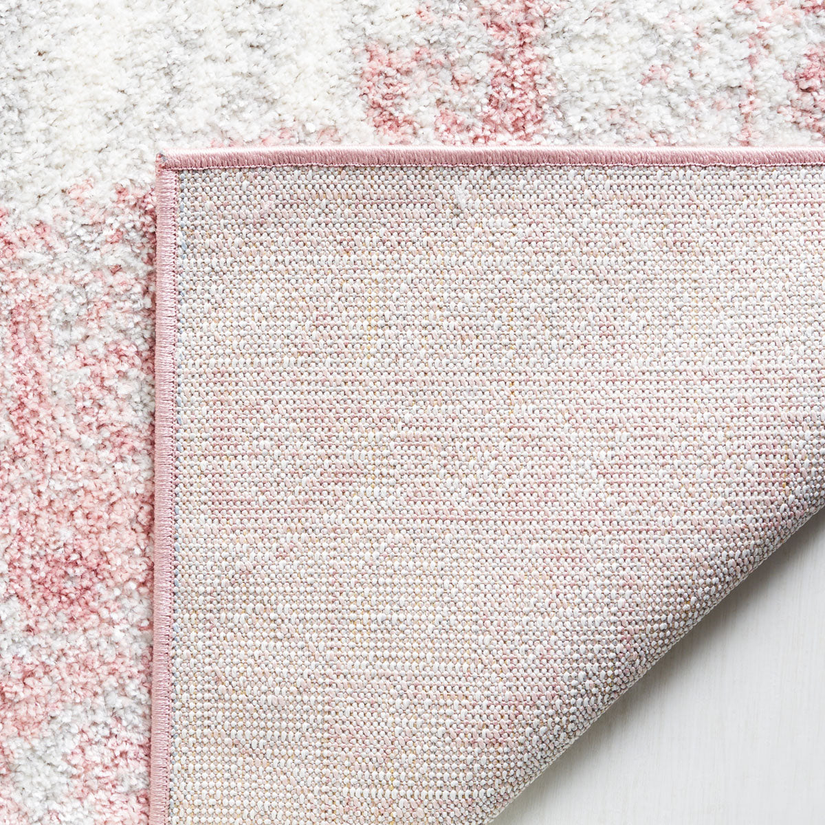 Layla Rug | Safavieh - LAY104U - Ivory Grey / Pink