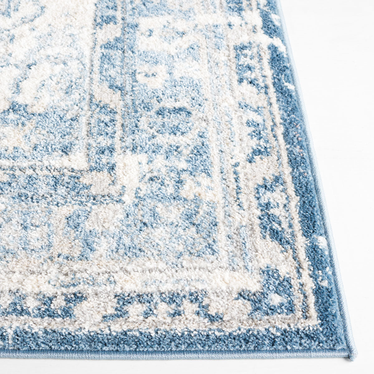 Layla Rug | Safavieh - LAY108M - Ivory Grey / Blue