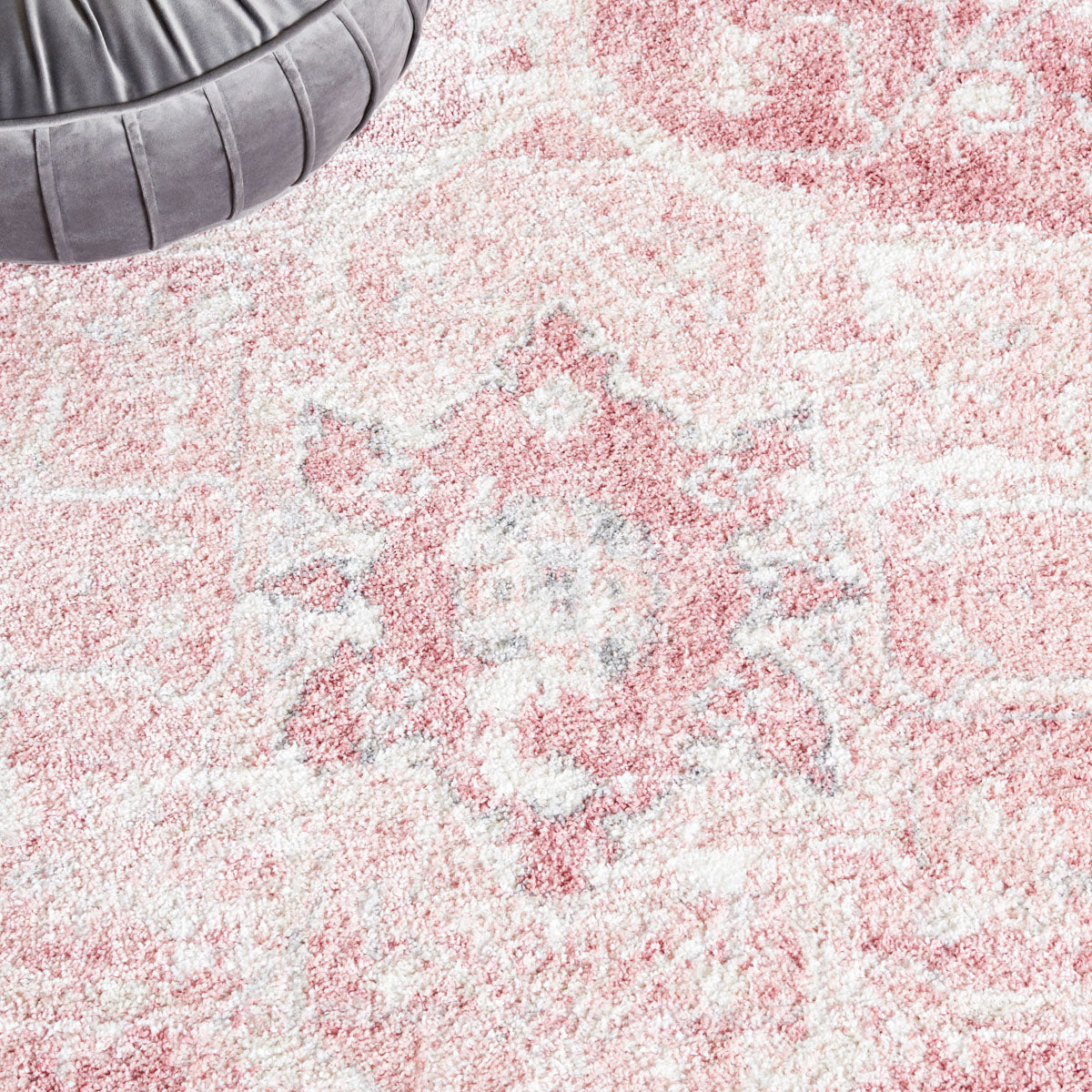 Layla Rug | Safavieh - LAY108U - Ivory Grey / Pink