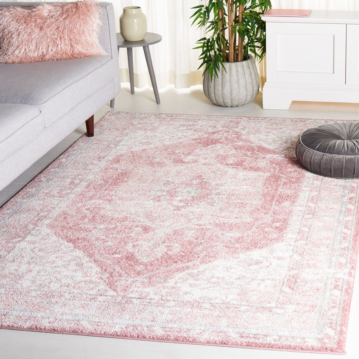 Layla Rug | Safavieh - LAY108U - Ivory Grey / Pink