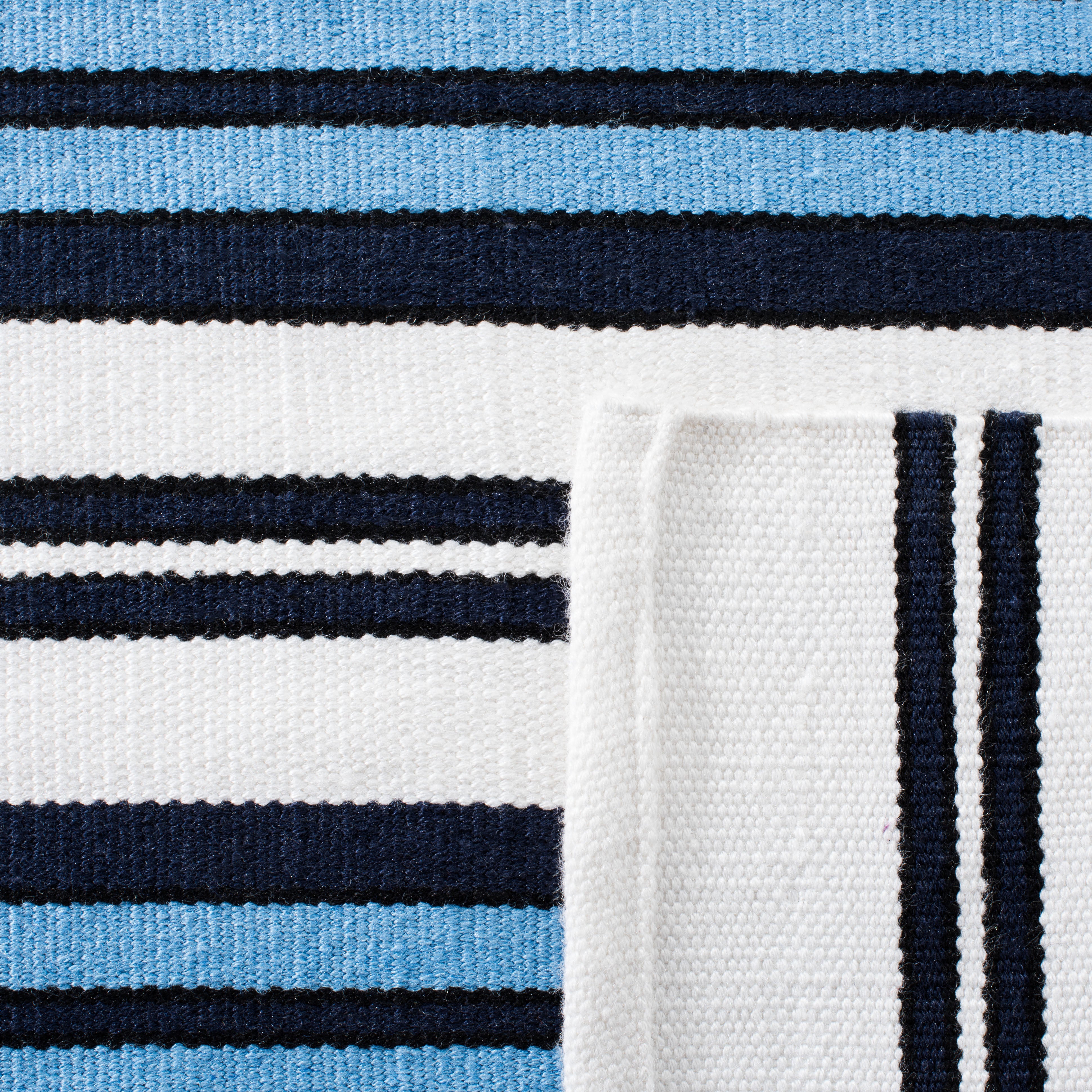 Leopold Stripe Rug | Lauren Ralph Lauren - LRL2462 - White / French Blue