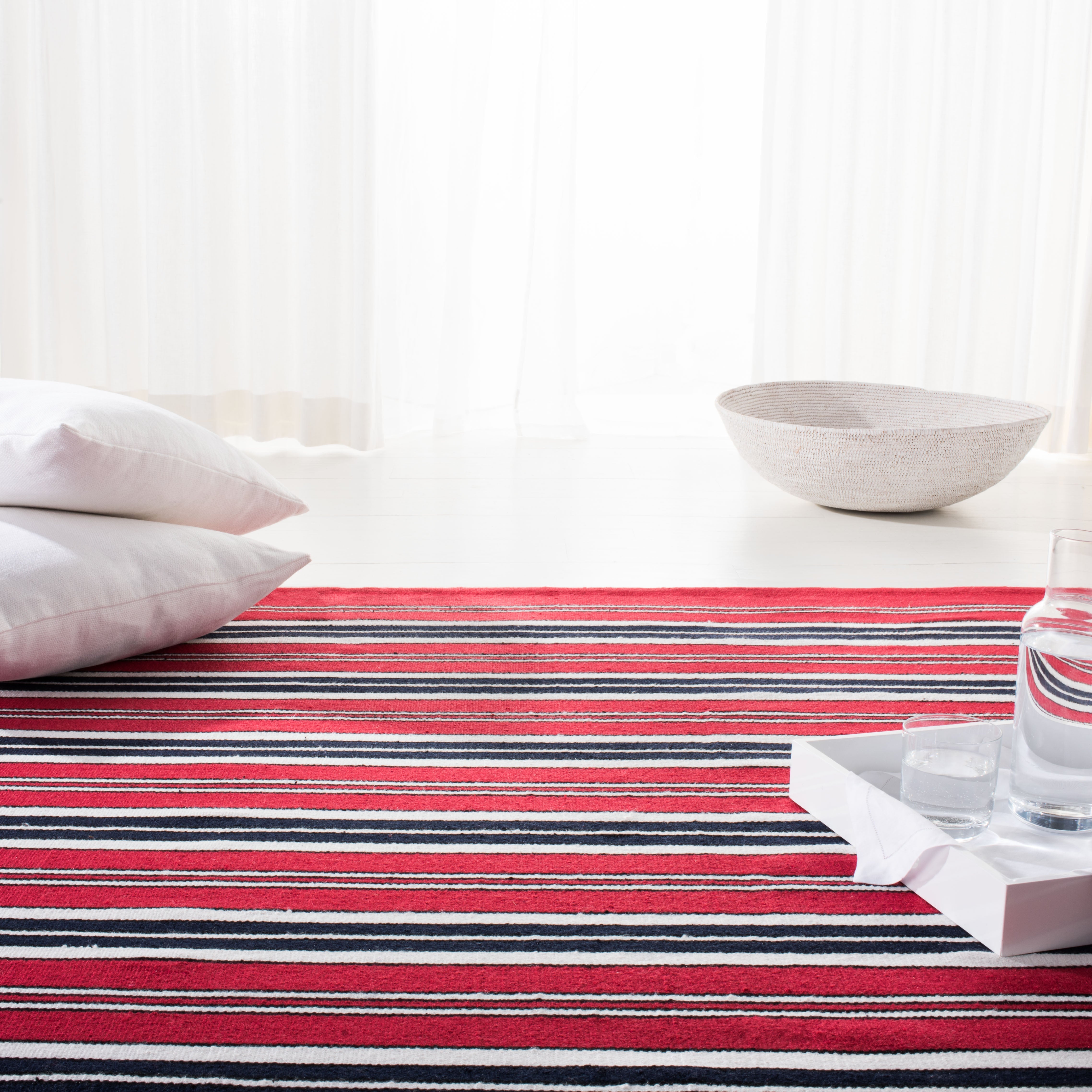 Leopold Stripe Rug | Lauren Ralph Lauren - LRL2462 - Red