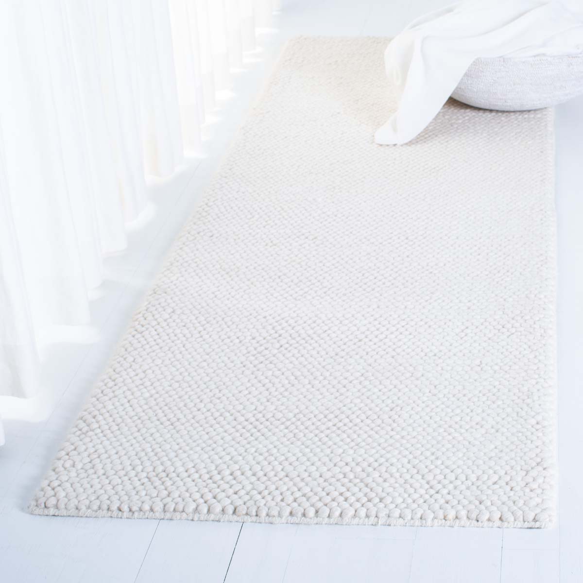 Carisbrooke Rug | Lauren Ralph Lauren - LRL6320 - Cream