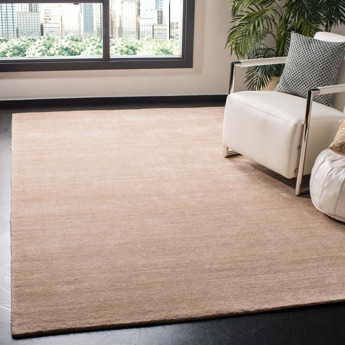 Mirage 150 Rug | Safavieh - MIR150B - Beige