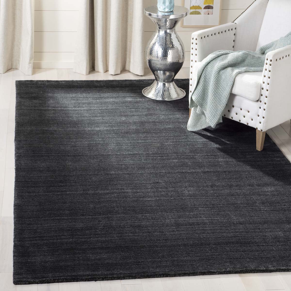 Mirage 150 Rug | Safavieh - MIR150C - Charcoal