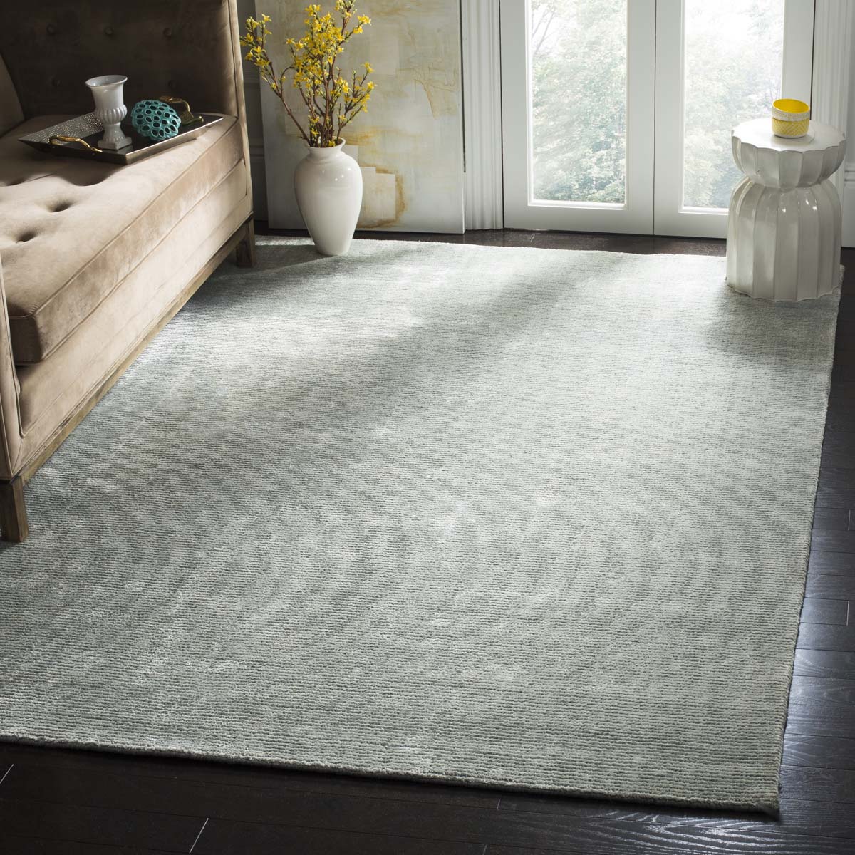 Mirage 235 Rug | Safavieh - MIR235 - Light Blue