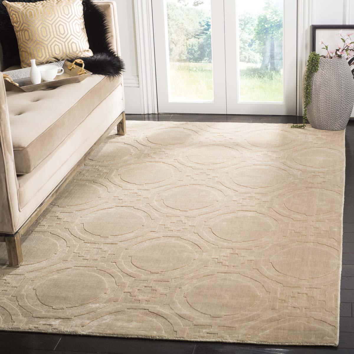 Mirage 337 Rug | Safavieh - MIR337 - Beige