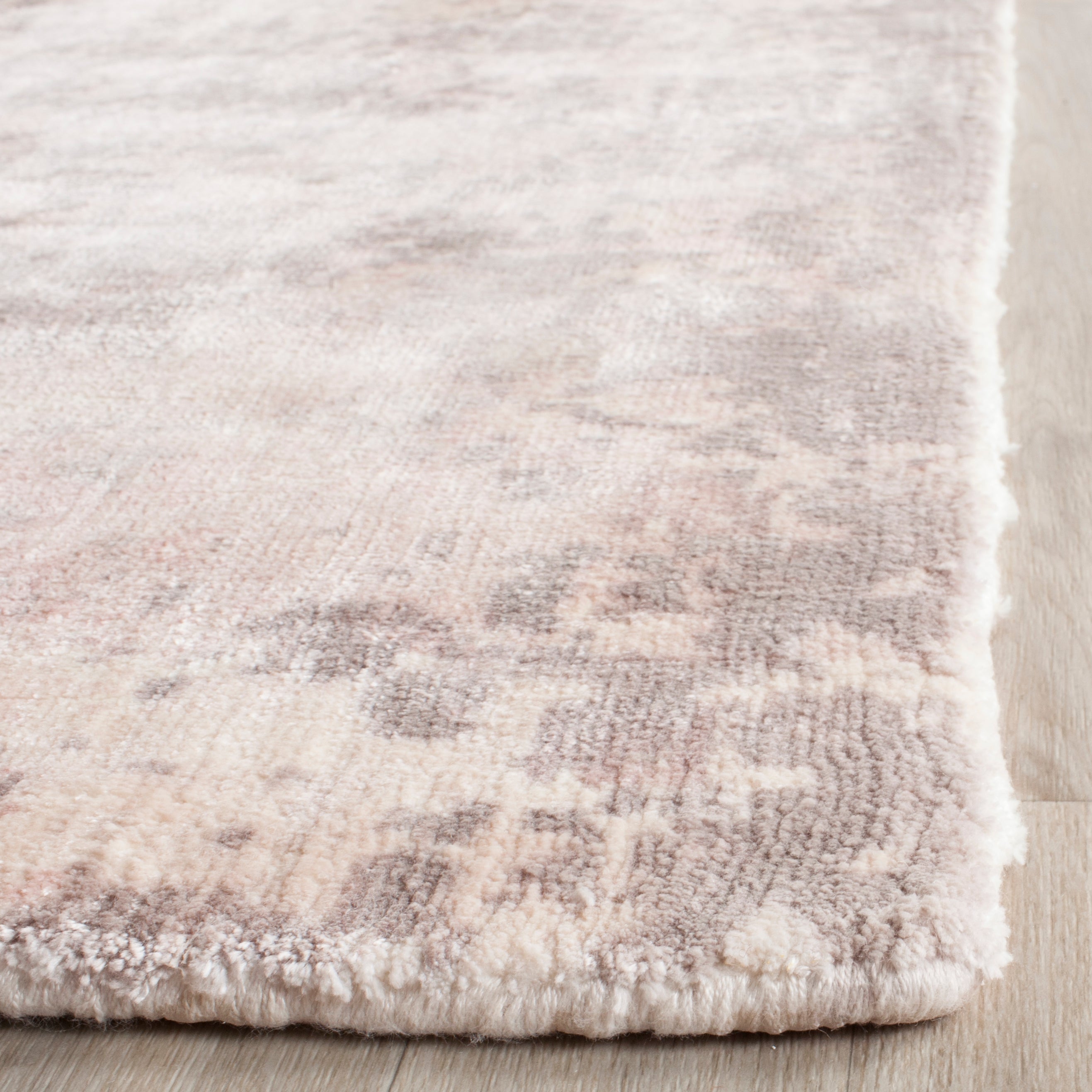 Mirage 411 Rug | Safavieh - MIR411 - Pink