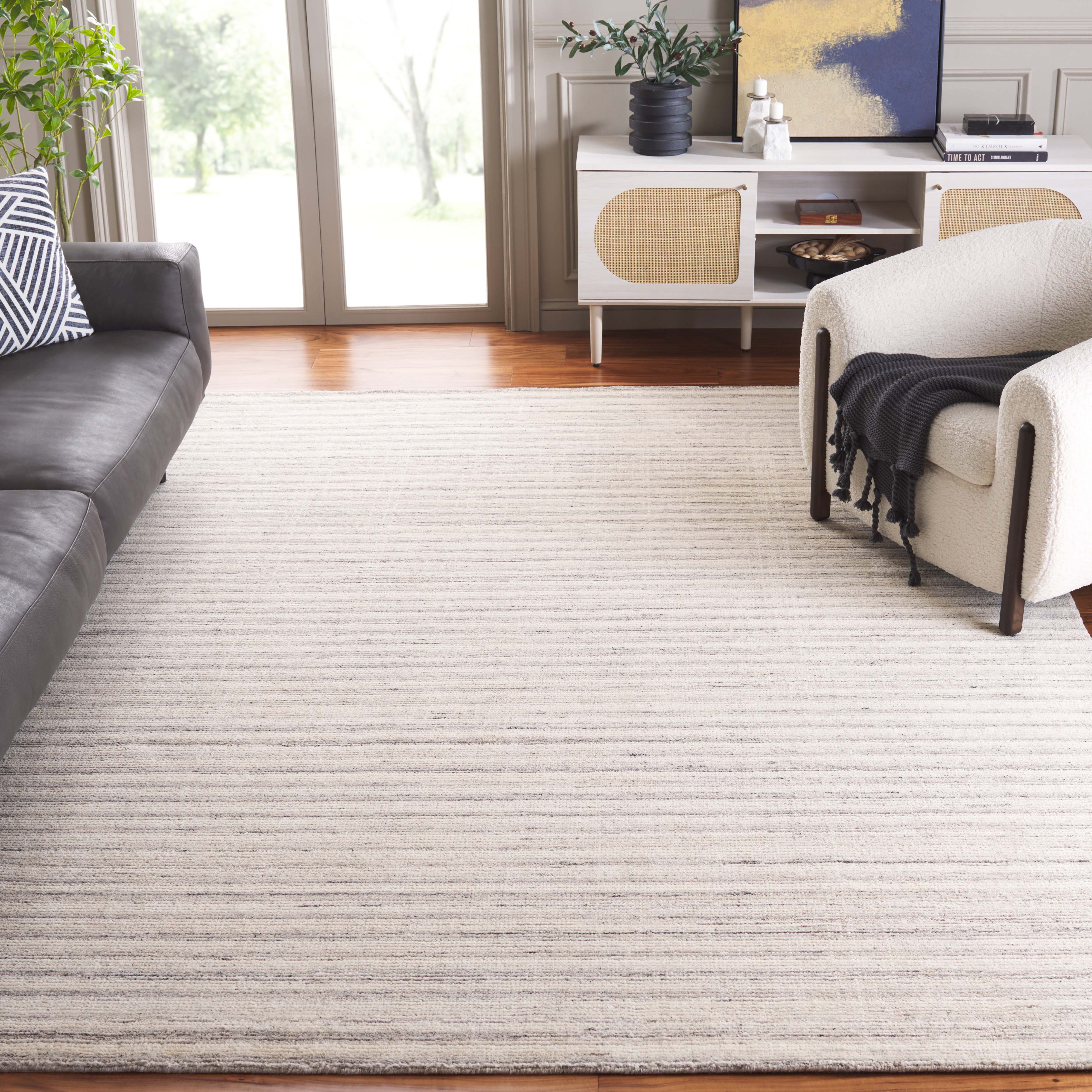 Mirage 462 Rug | Safavieh: MIR462F - Ivory / Grey