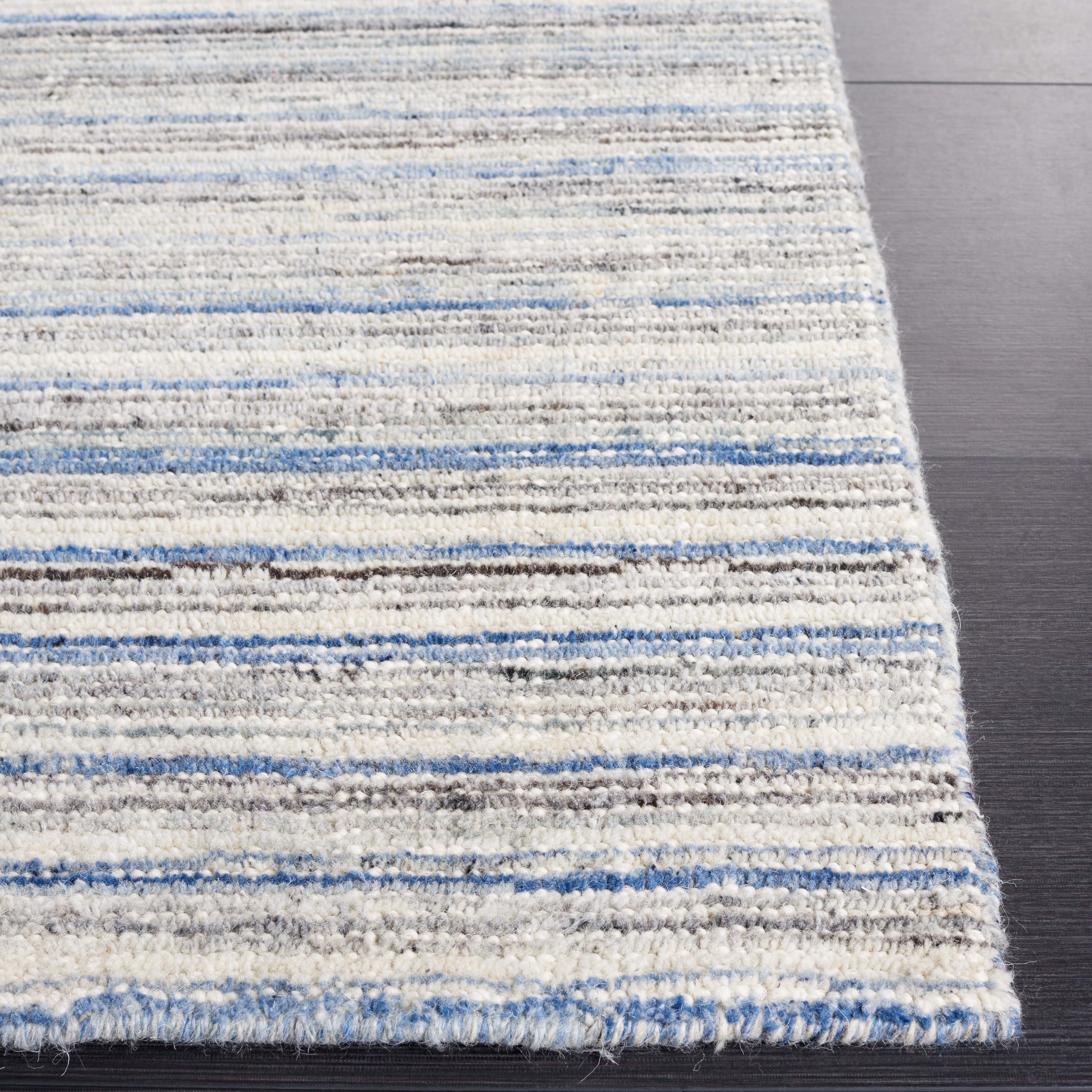 Mirage 462 Rug | Safavieh: MIR462M - Ivory / Blue