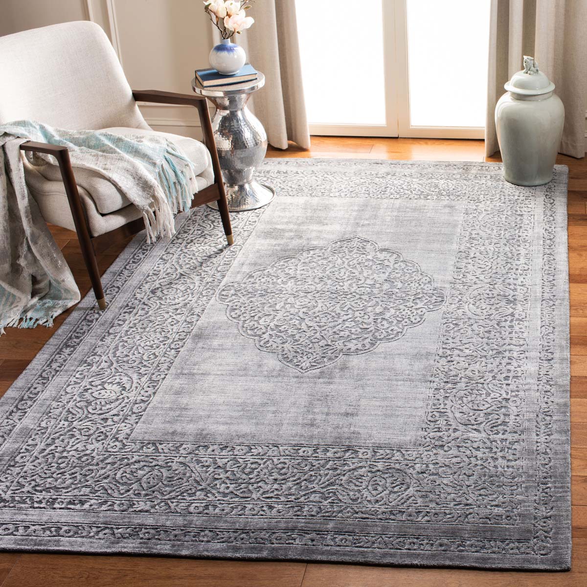 Mirage 501 Rug | Safavieh - MIR501F - Grey