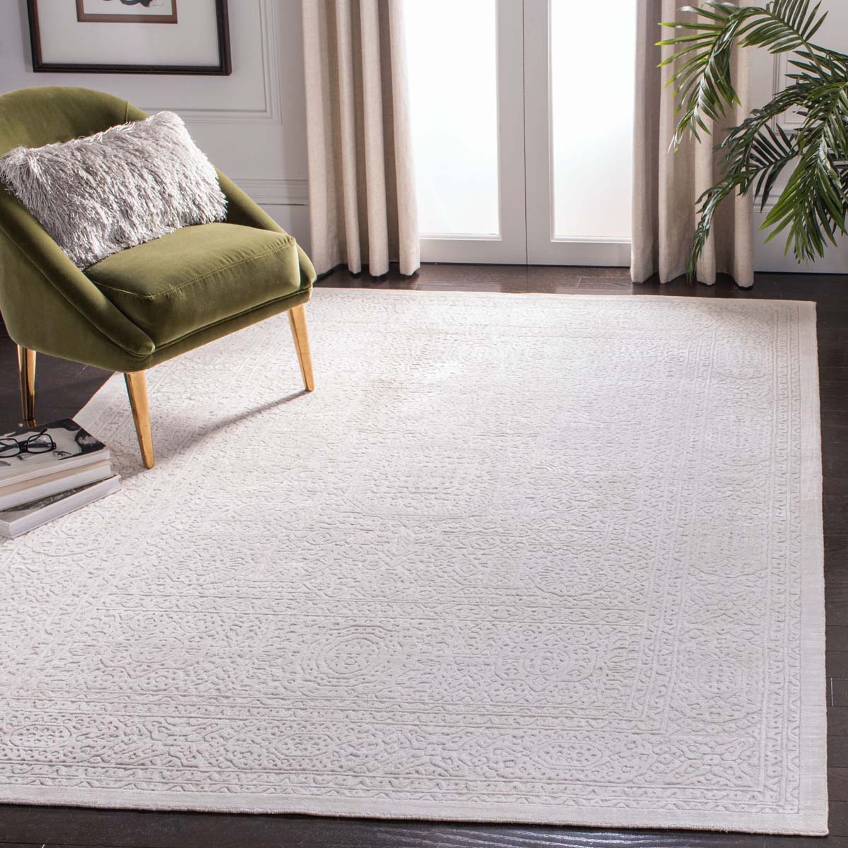 Mirage 502 Rug | Safavieh - MIR502A - Ivory