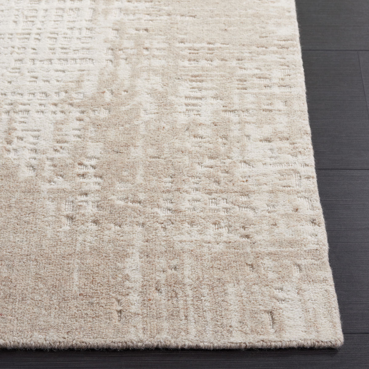 Mirage 534 Rug | Safavieh - MIR534A - Ivory / Beige