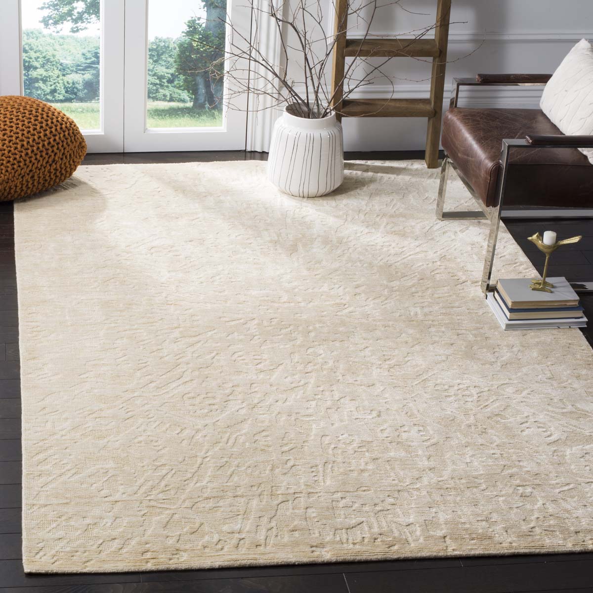 Mirage 536 Rug | Safavieh - MIR536A - Beige