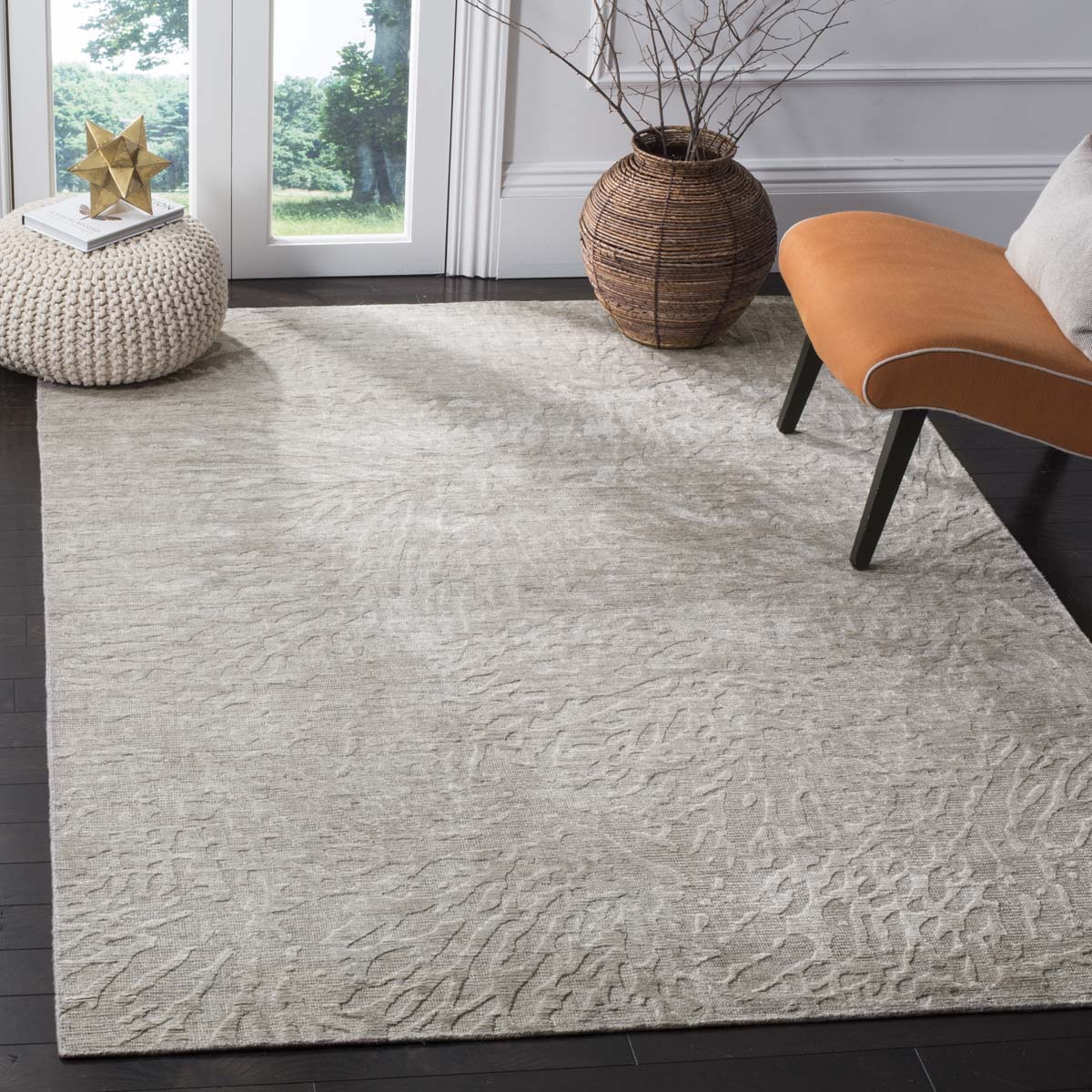 Mirage 538 Rug | Safavieh - MIR538B - Grey