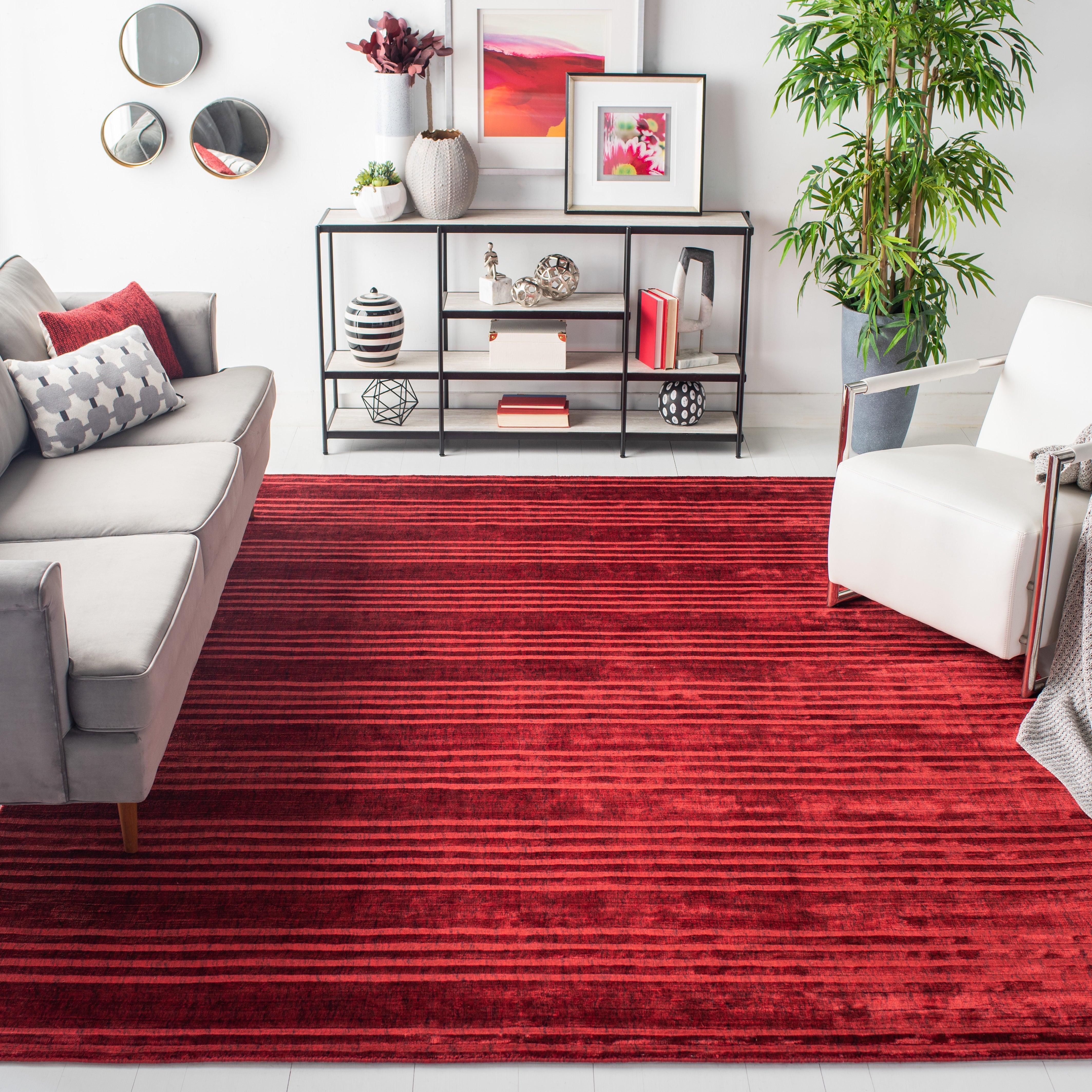 Mirage 633 Rug | Safavieh - MIR633B - Red