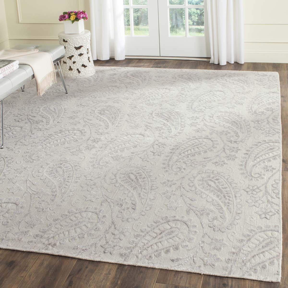 Mirage 855 Rug | Safavieh MIR855B - Ivory / Silver