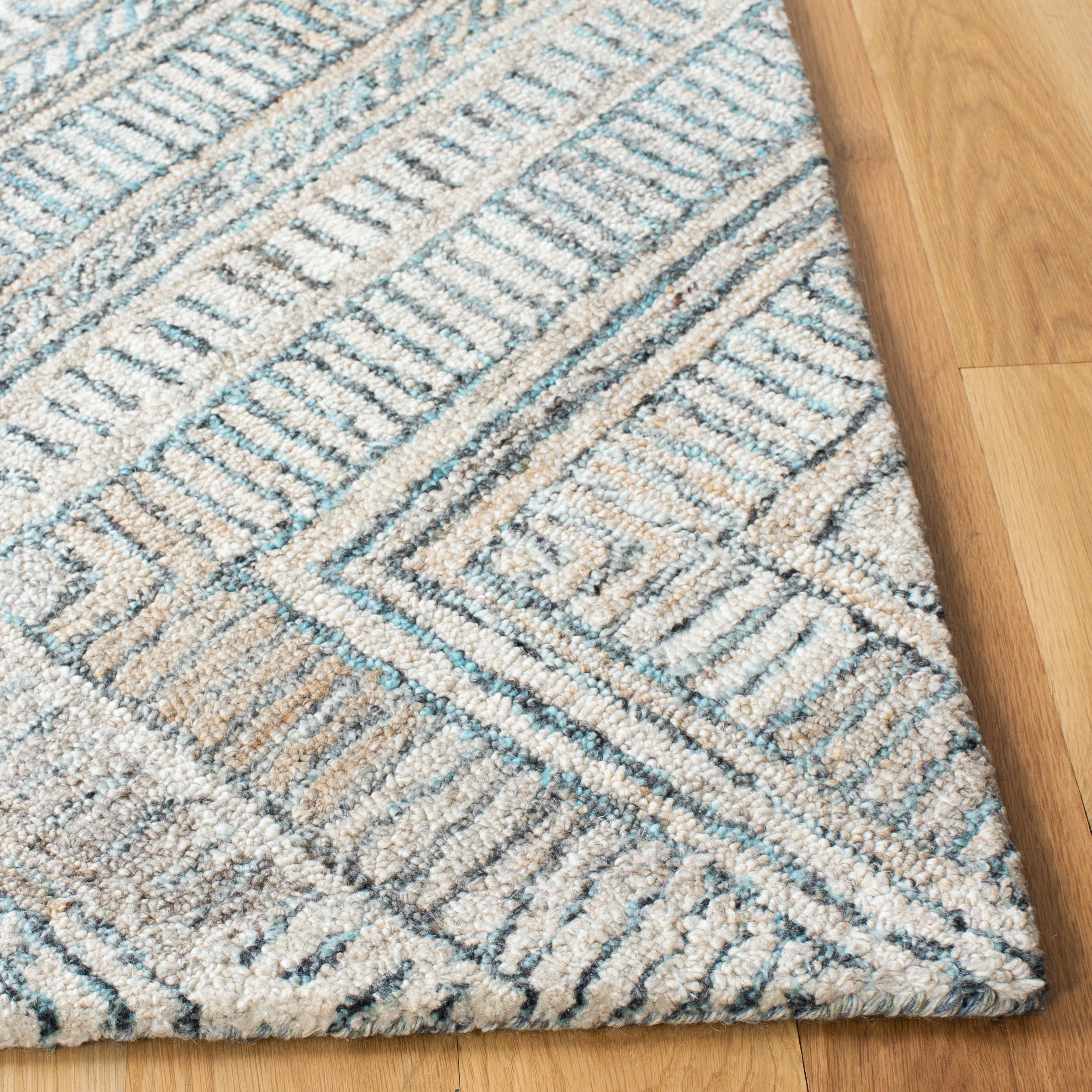 Turquoise / Beige