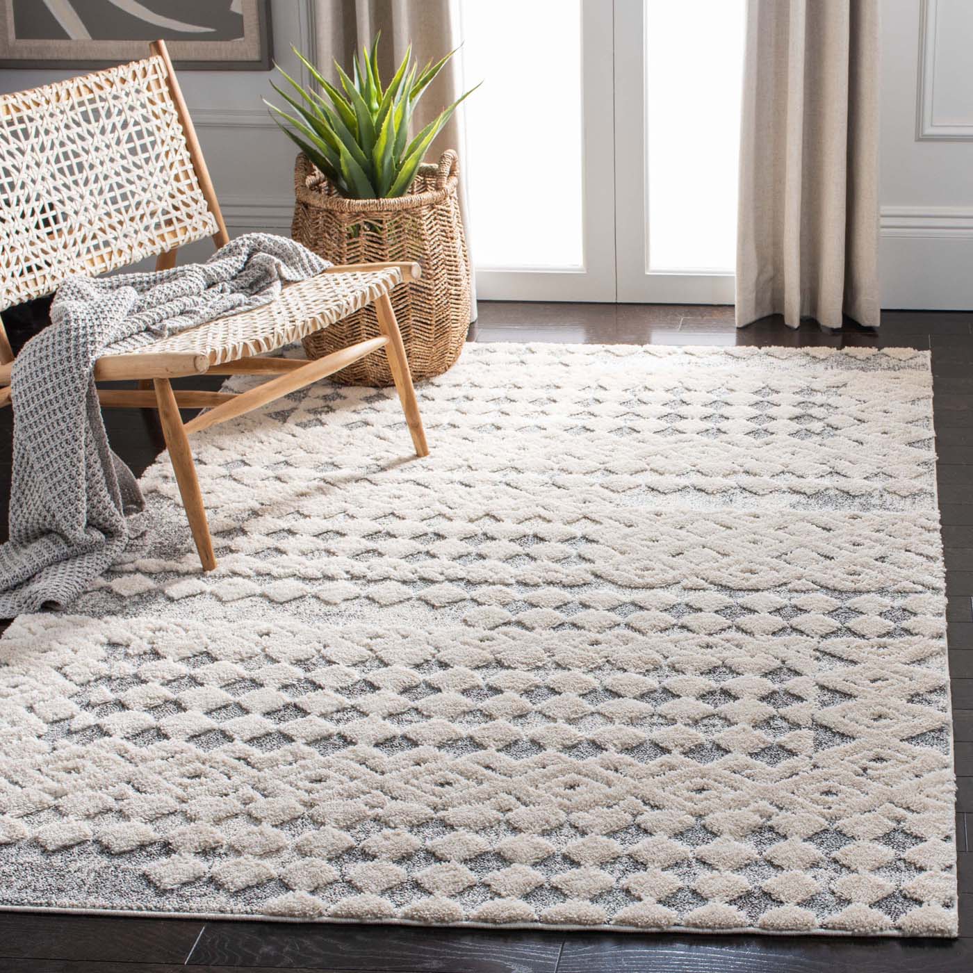 Martha Stewart 0737 Rug | Martha Stewart - MSR0737 - White / Light Grey