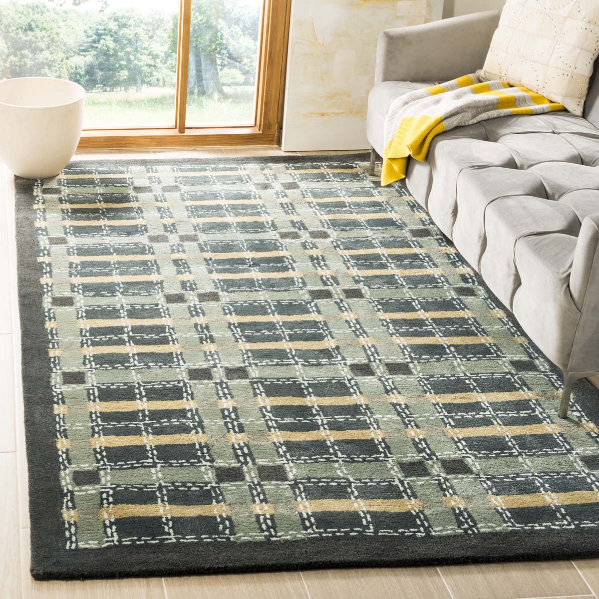 Martha Stewart 3613 Rug | Martha Stewart - MSR3613 - Wrought Irn Nvy